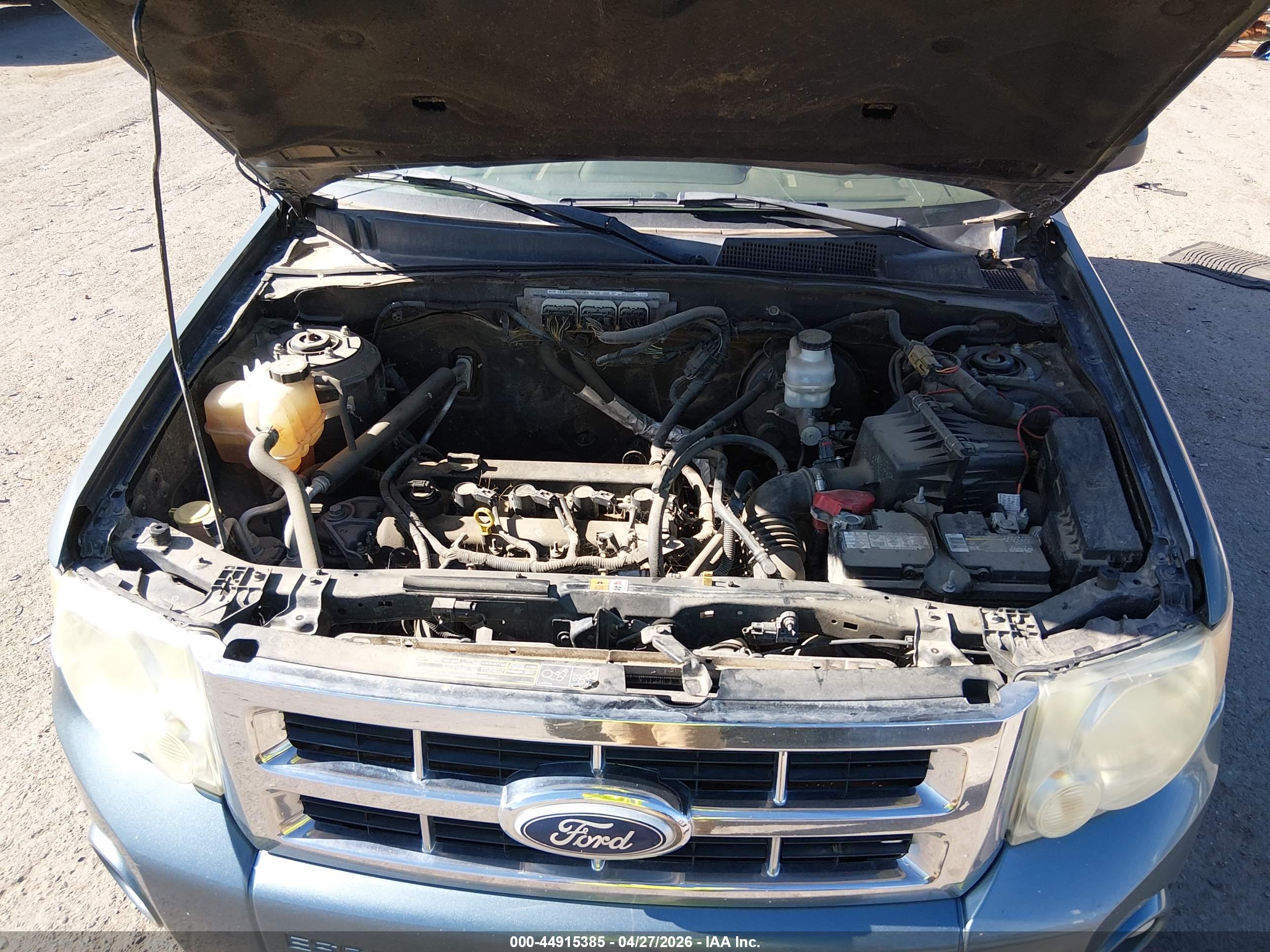 FORD ESCAPE image 10