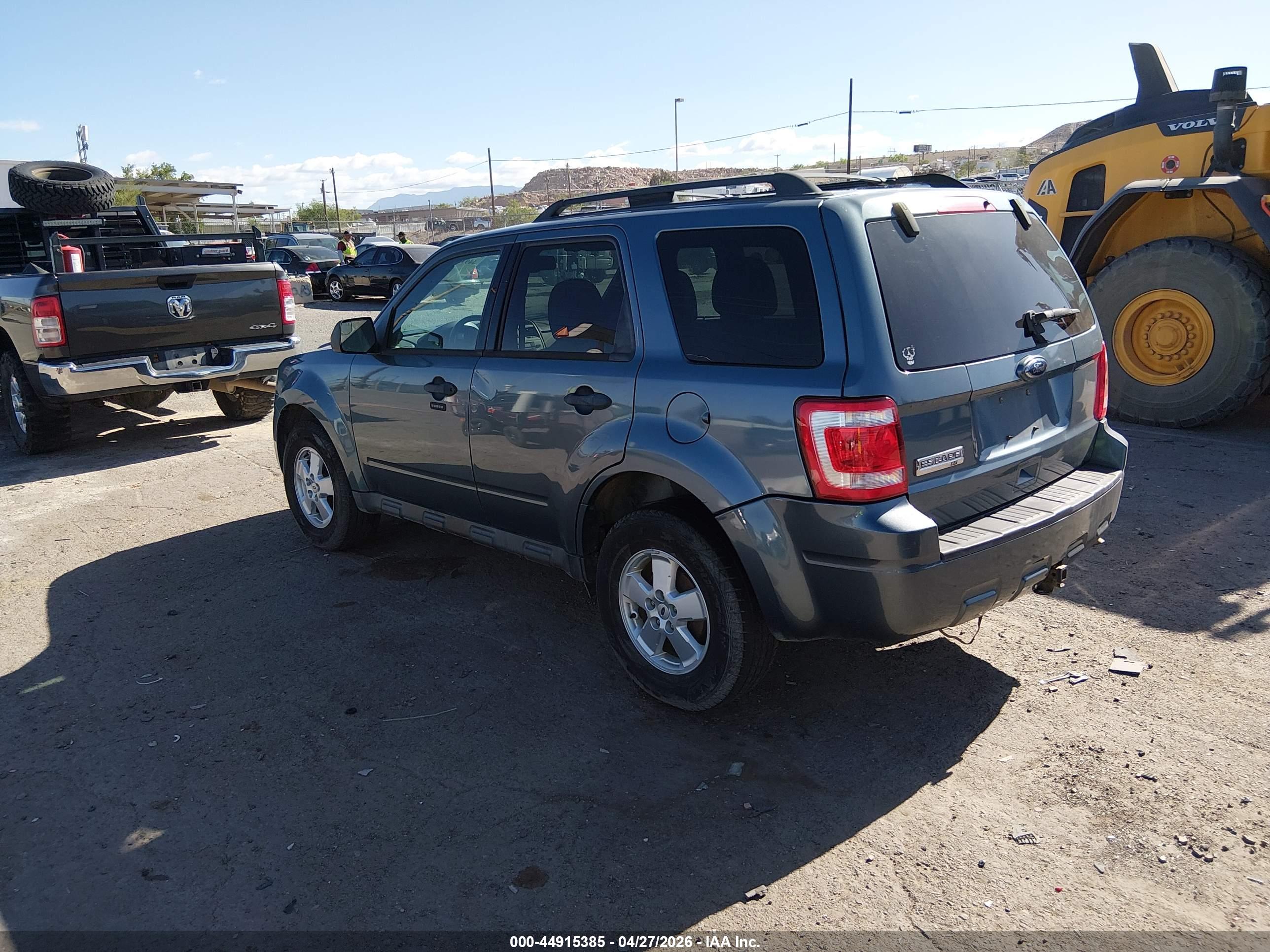 FORD ESCAPE image 3