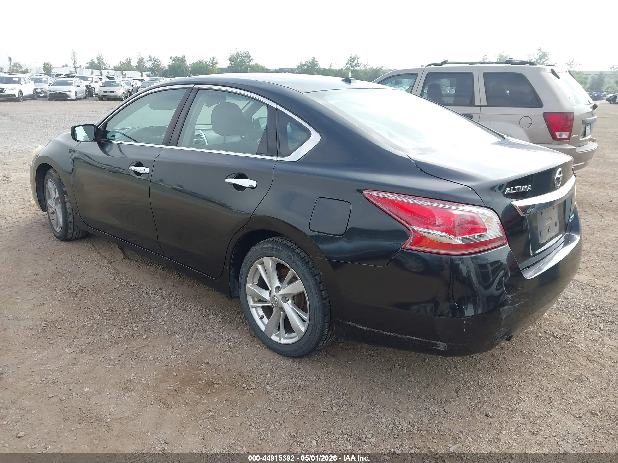 NISSAN ALTIMA image 3