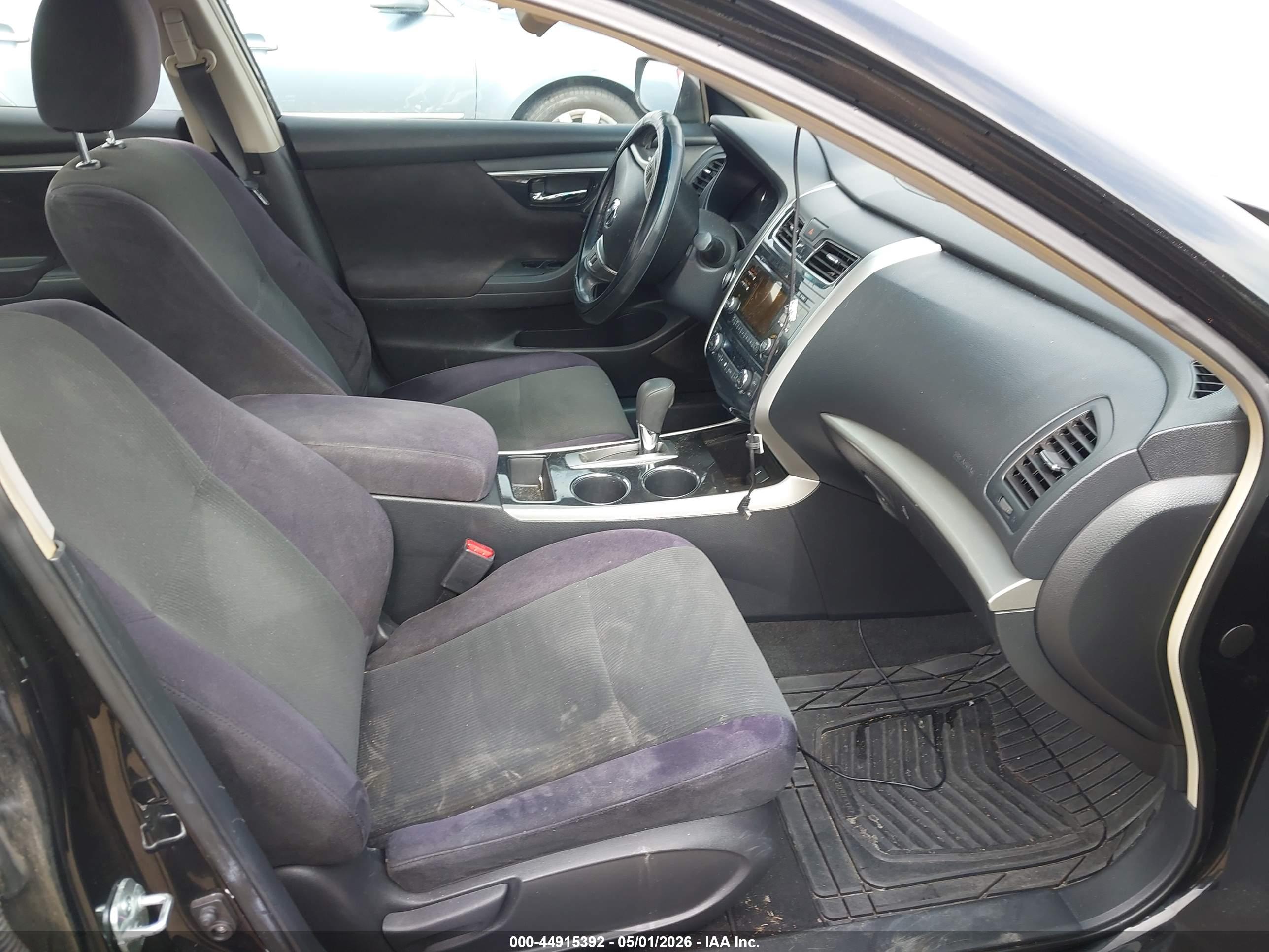 NISSAN ALTIMA image 5