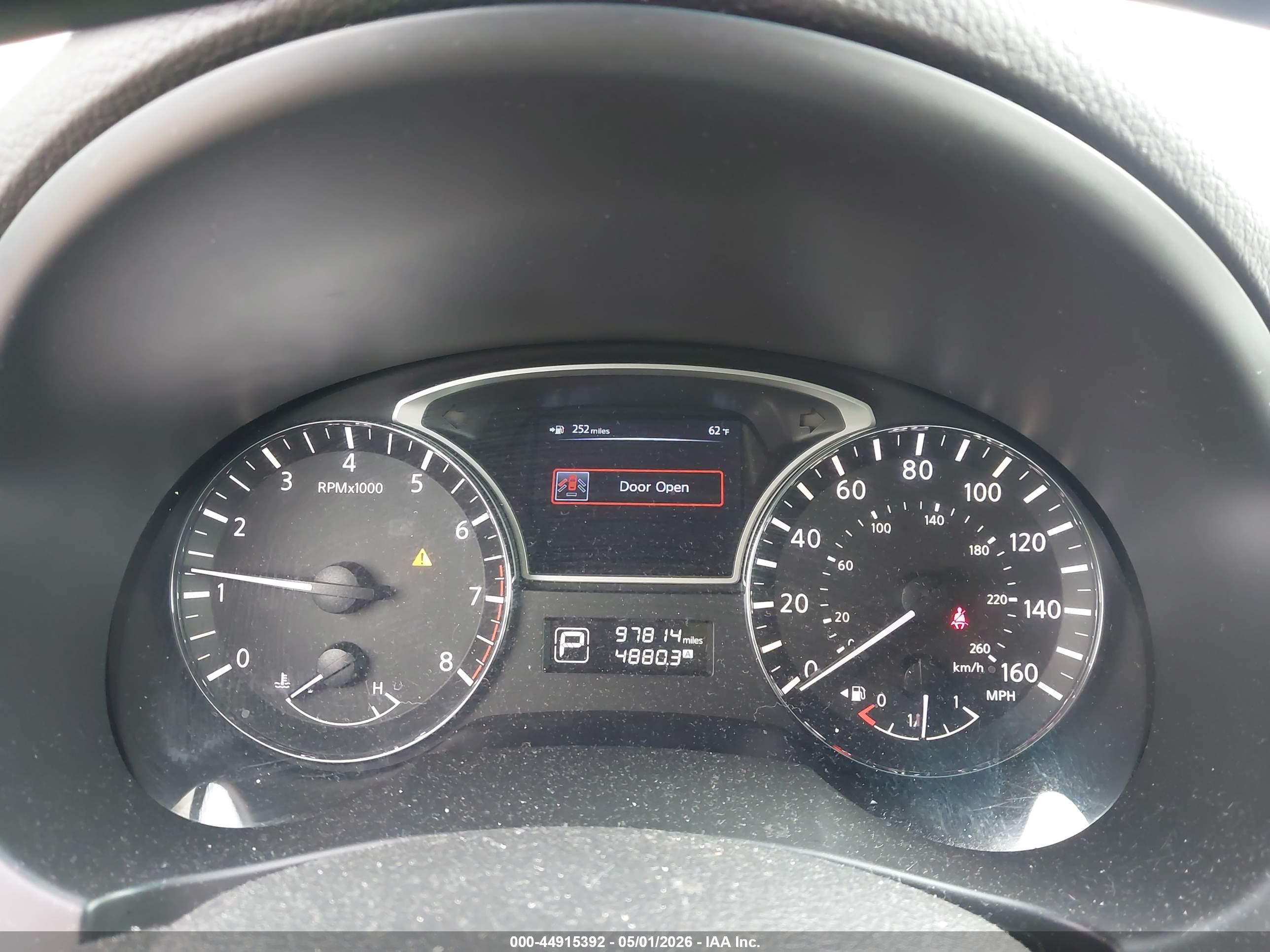 NISSAN ALTIMA image 7