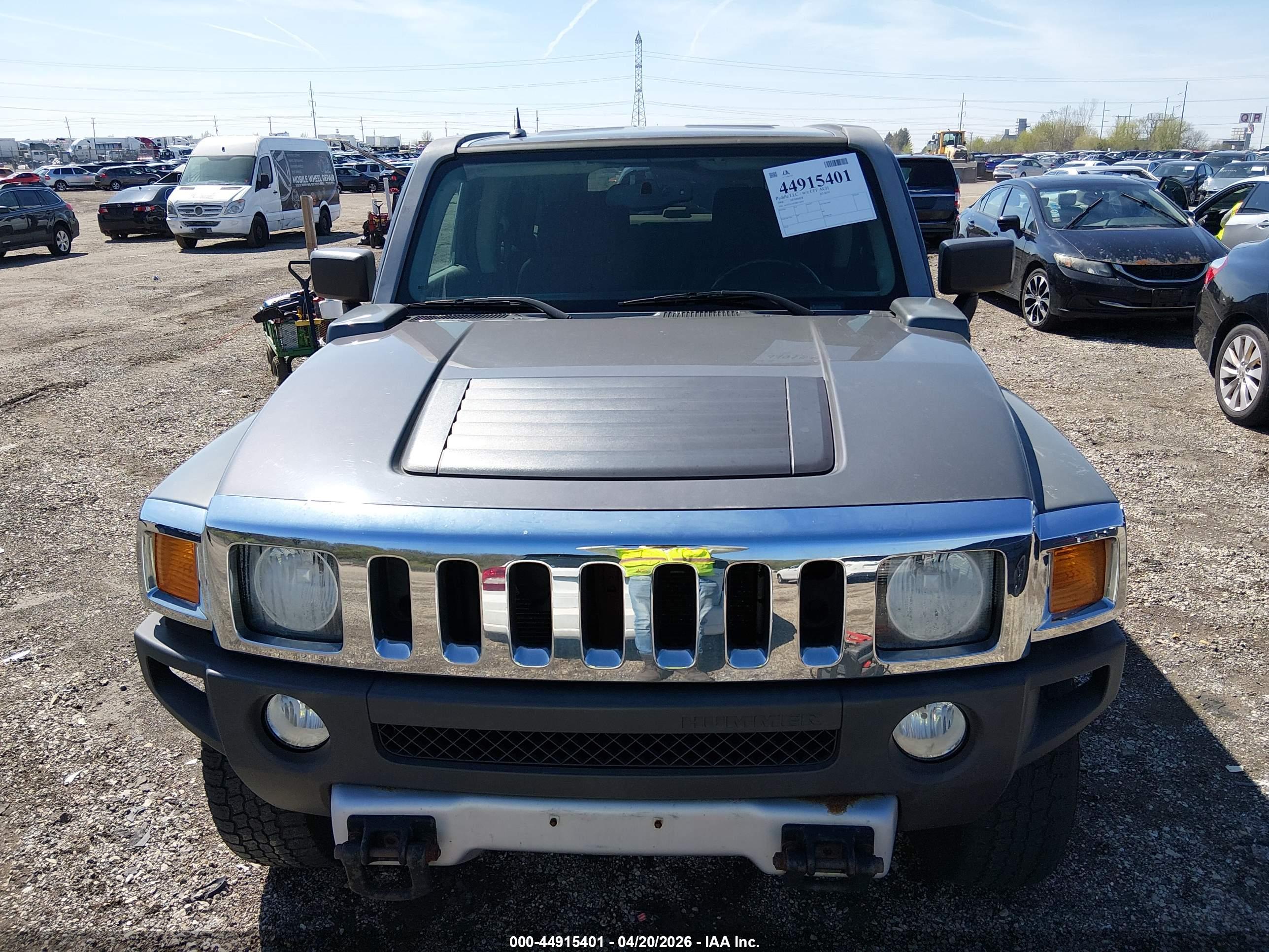 HUMMER H3 image 6