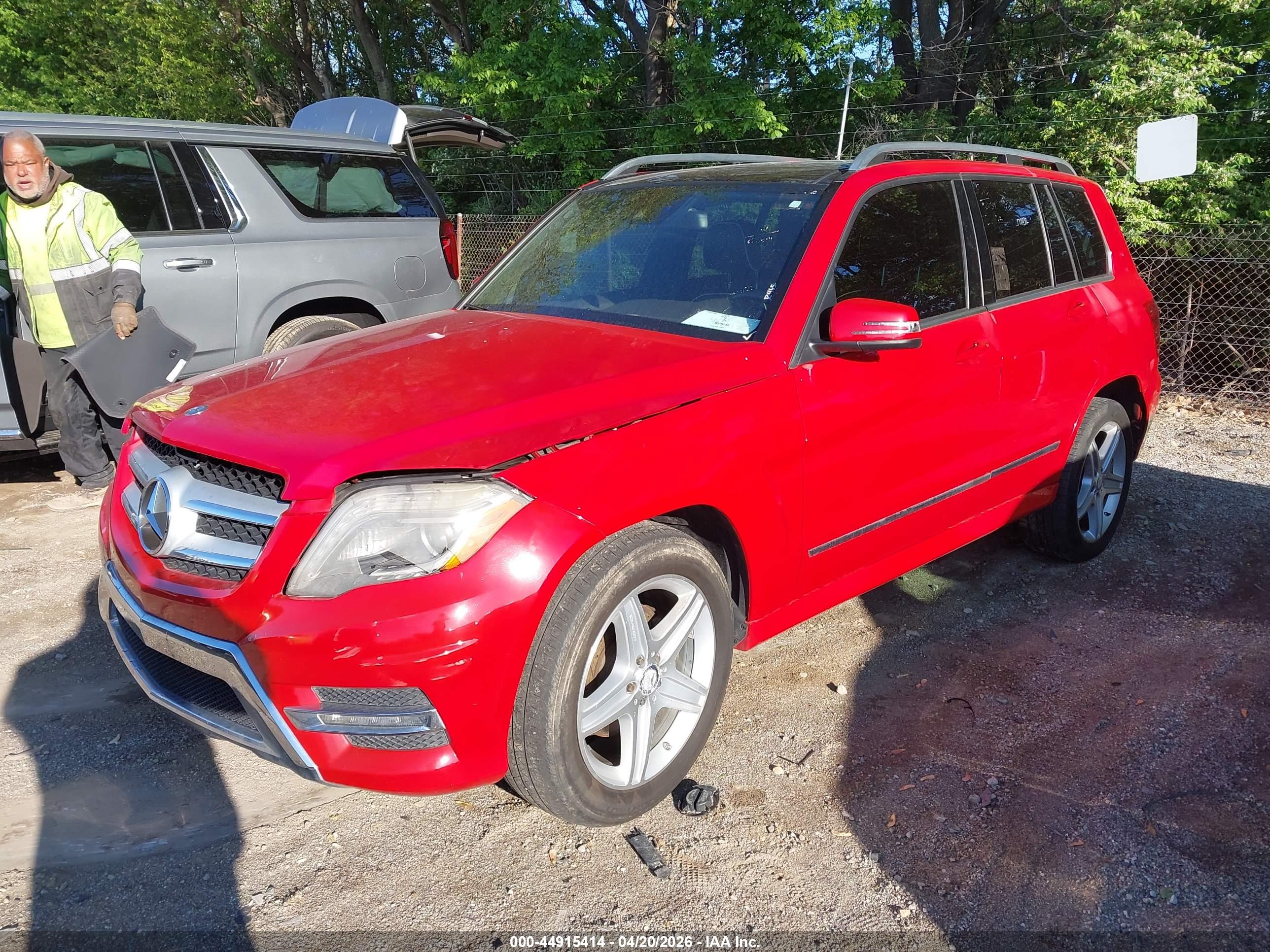 MERCEDES-BENZ GLK image 2