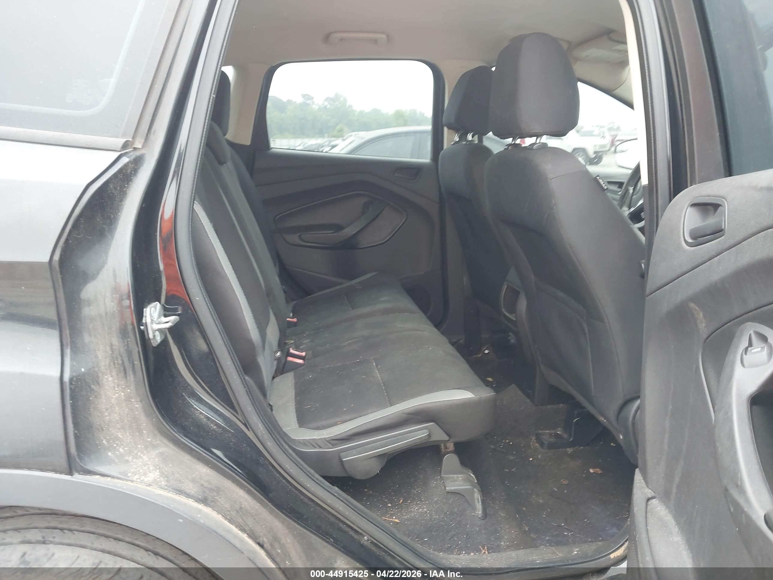 FORD ESCAPE image 8