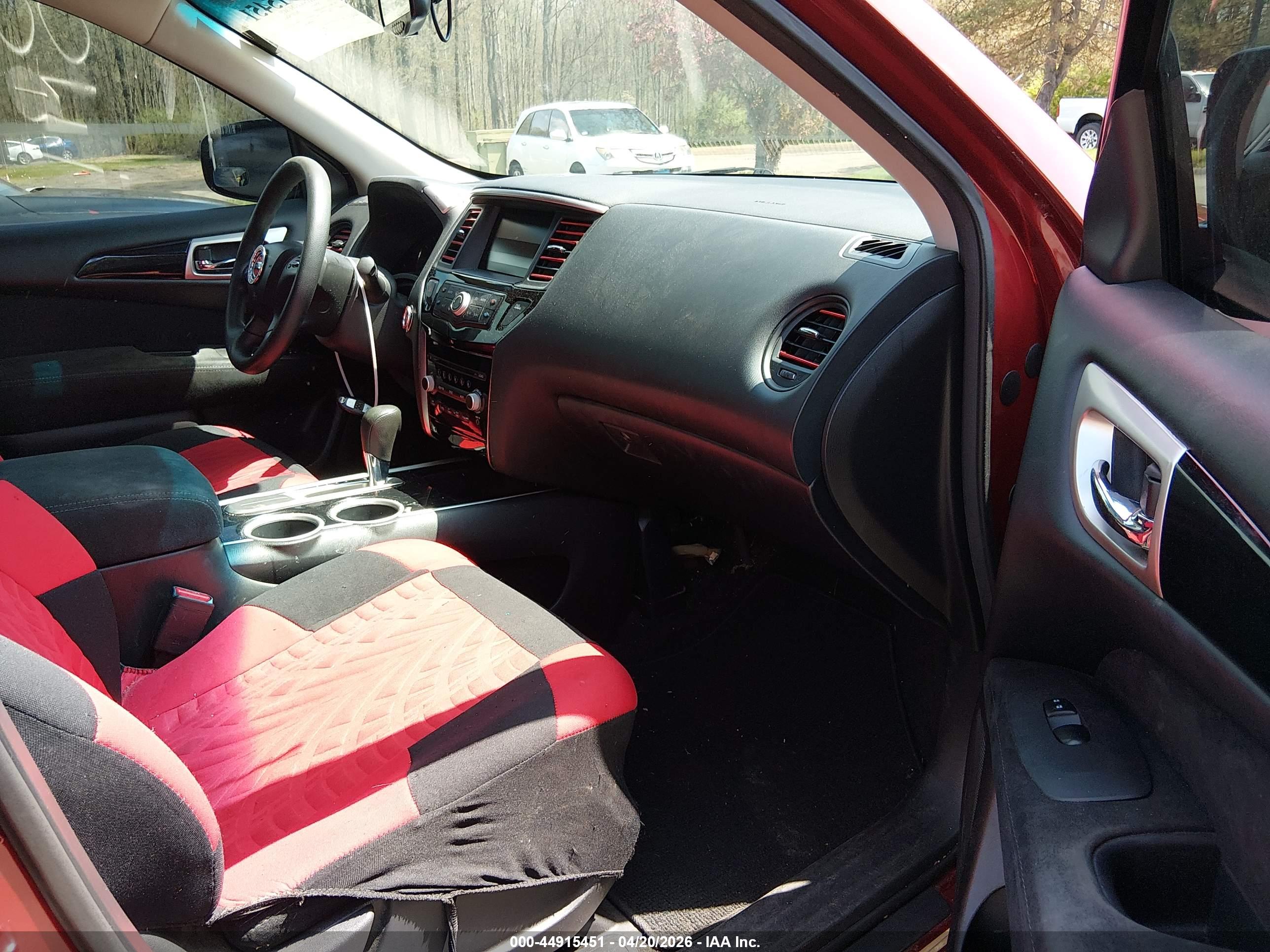 NISSAN PATHFINDER image 5