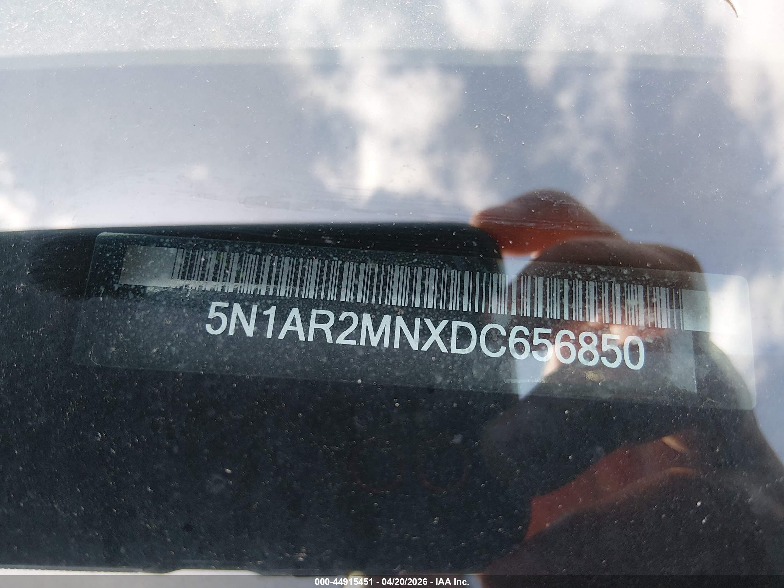 NISSAN PATHFINDER image 9