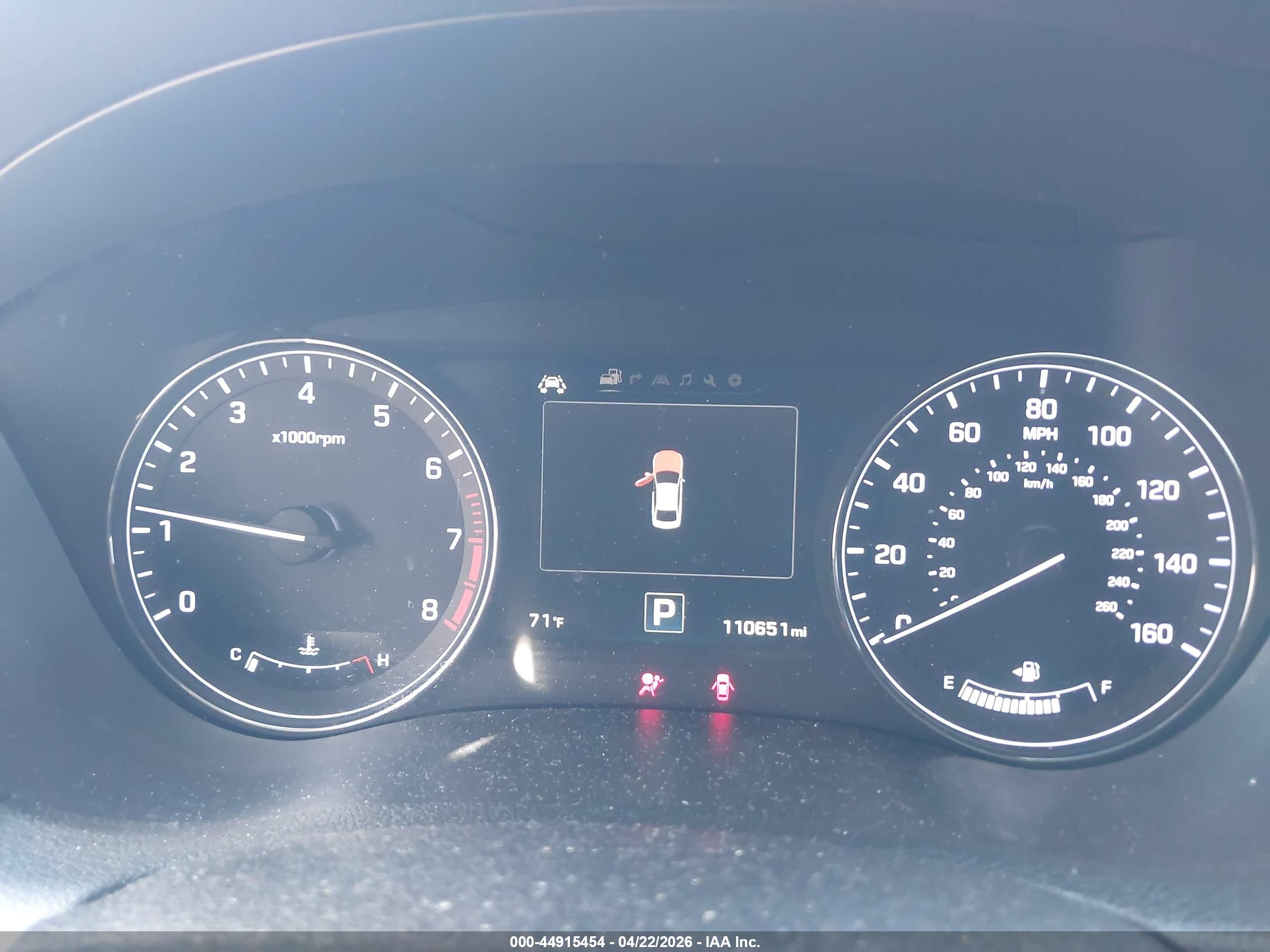 HYUNDAI GENESIS image 7