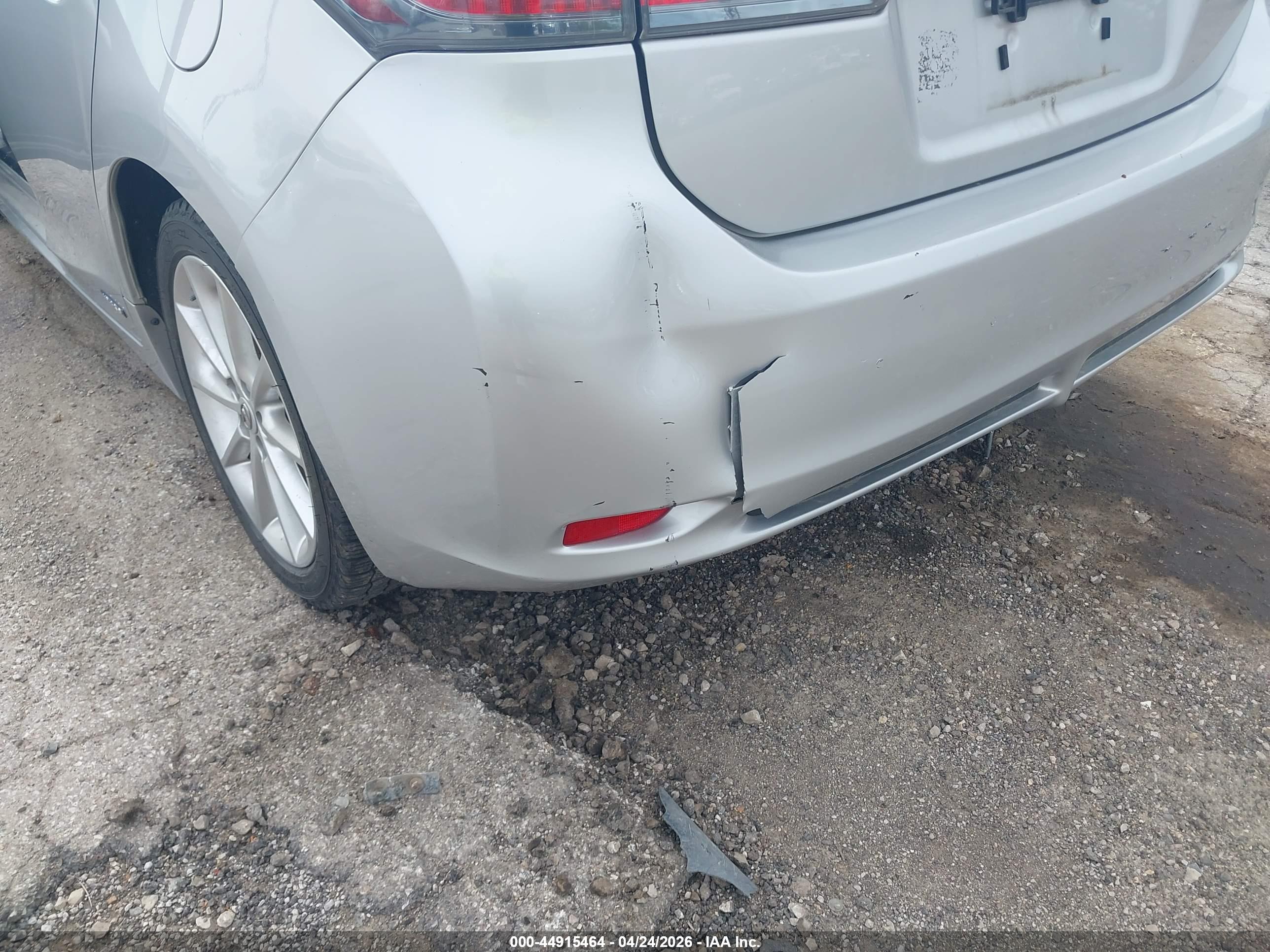 LEXUS CT image 6
