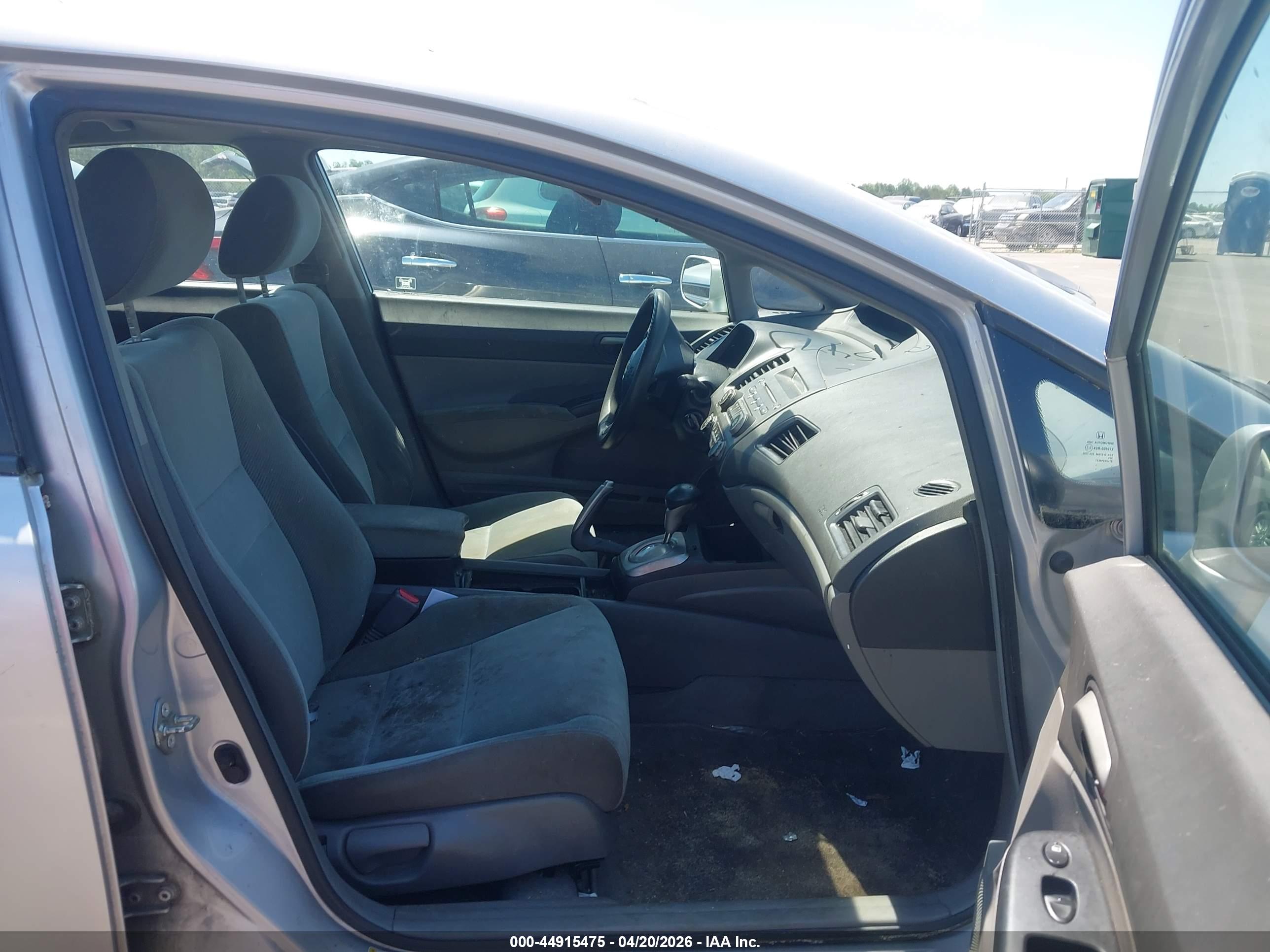 HONDA CIVIC image 5