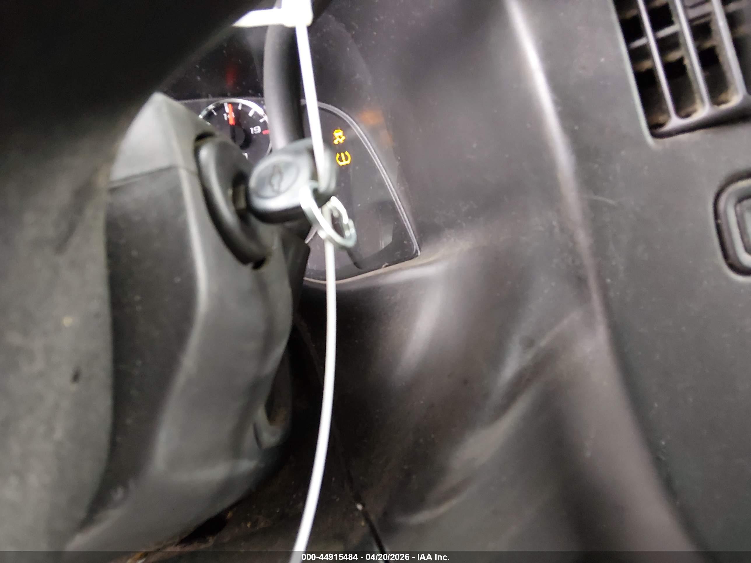CHEVROLET EXPRESS image 11