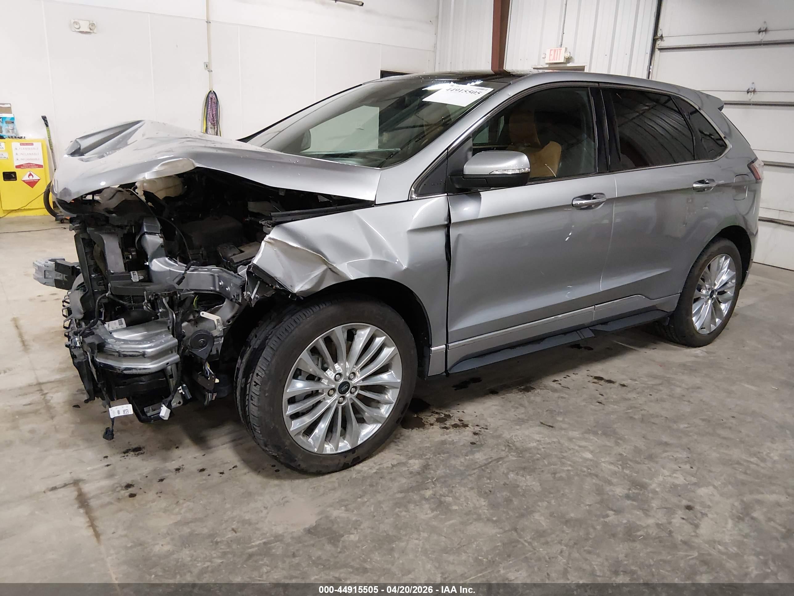 FORD EDGE image 2