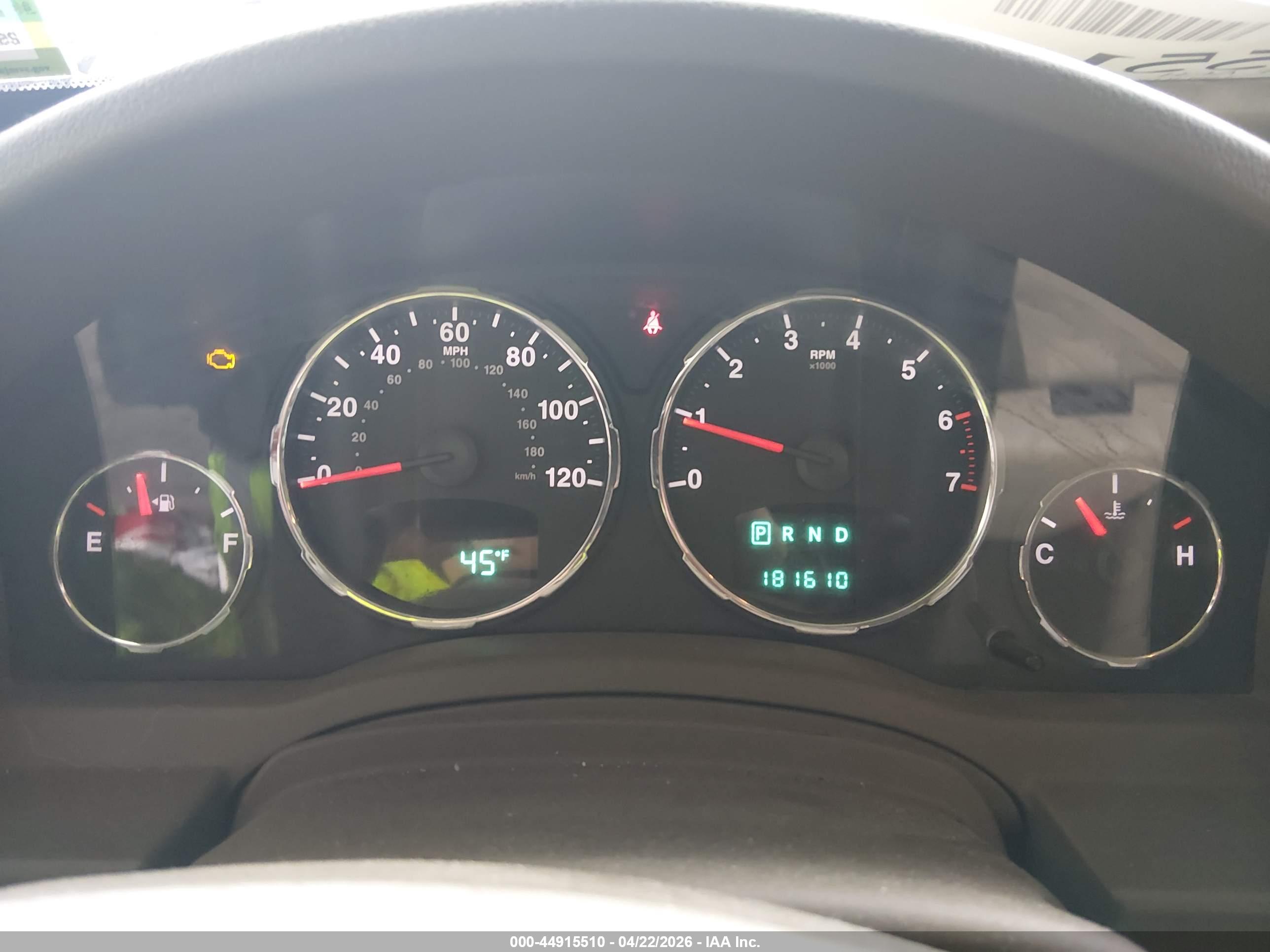 JEEP LIBERTY image 7