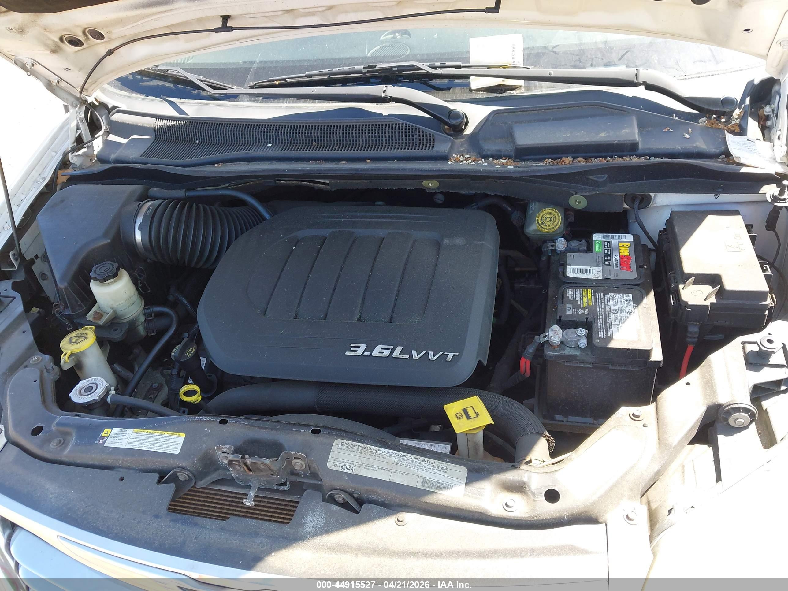 CHRYSLER TOWN image 10