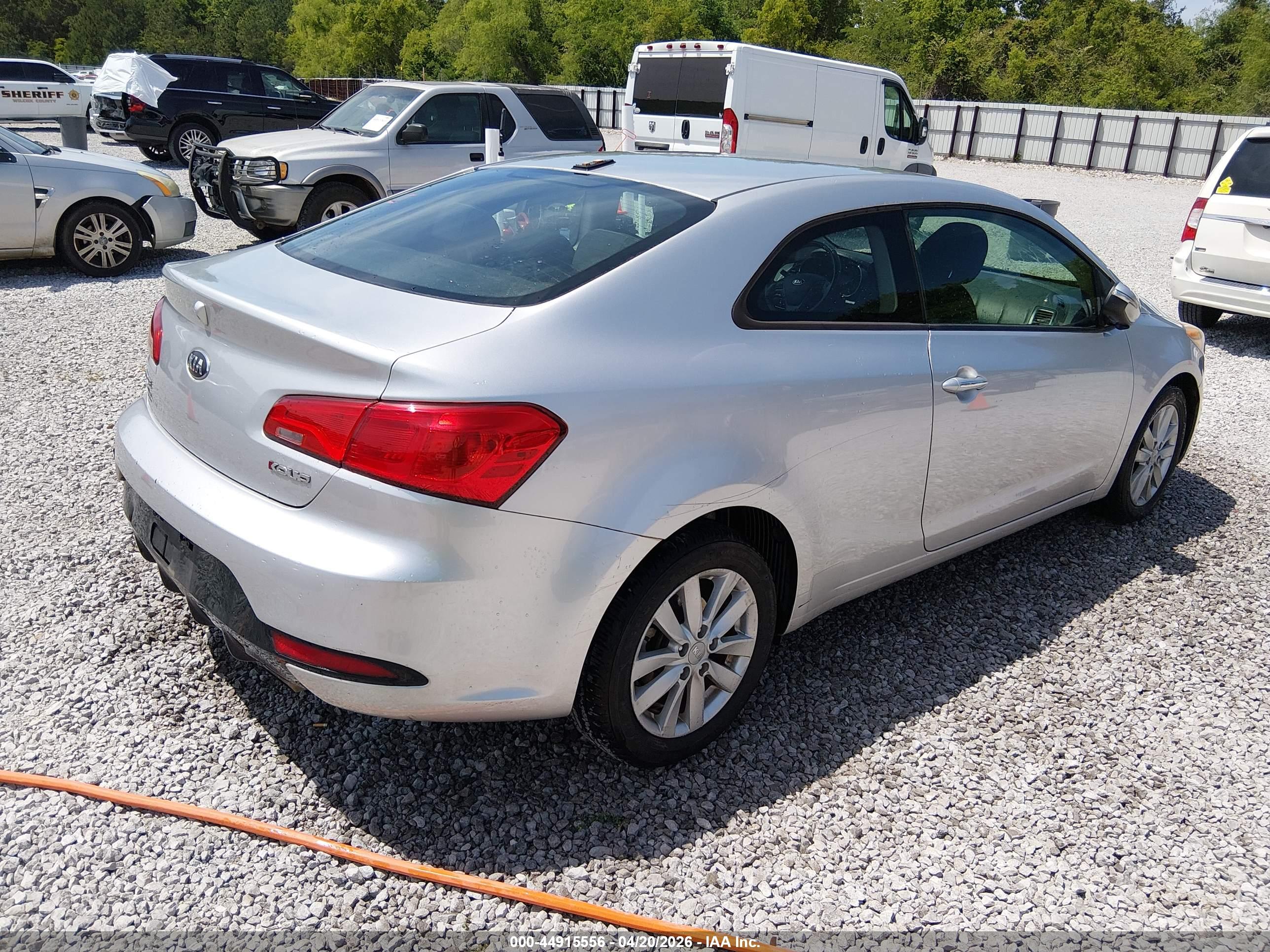 KIA FORTE image 4