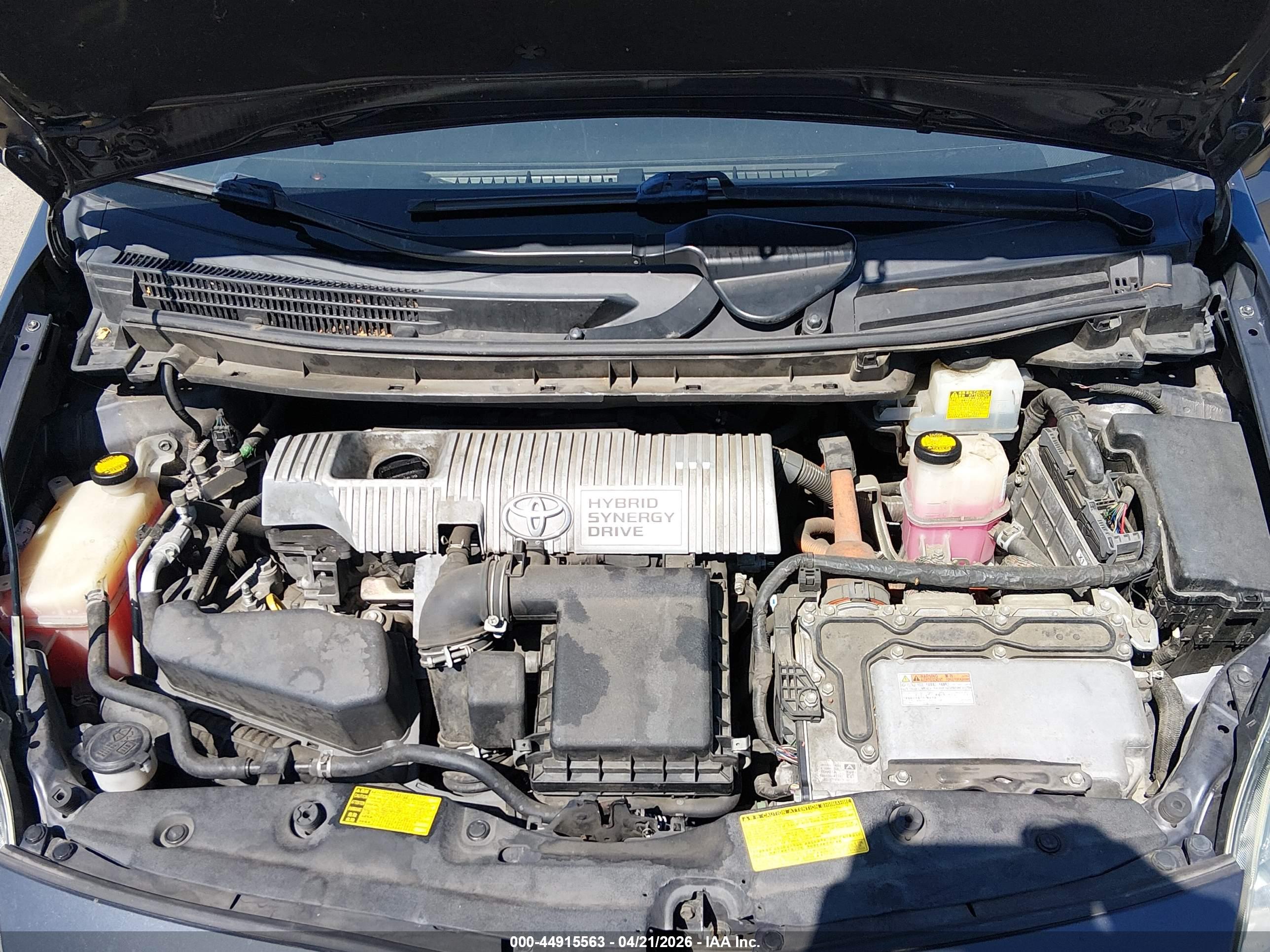 TOYOTA PRIUS image 10