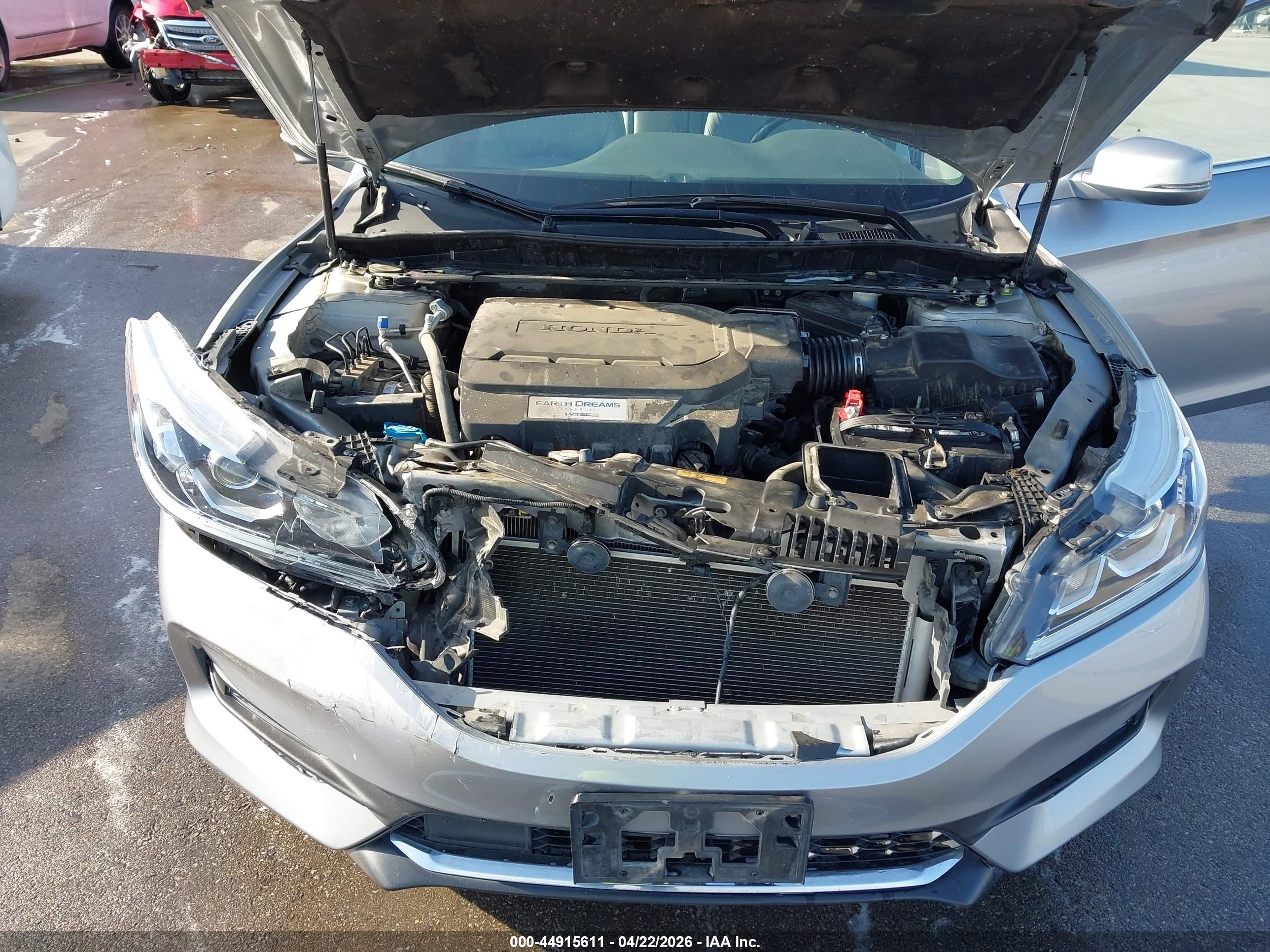 HONDA ACCORD image 10
