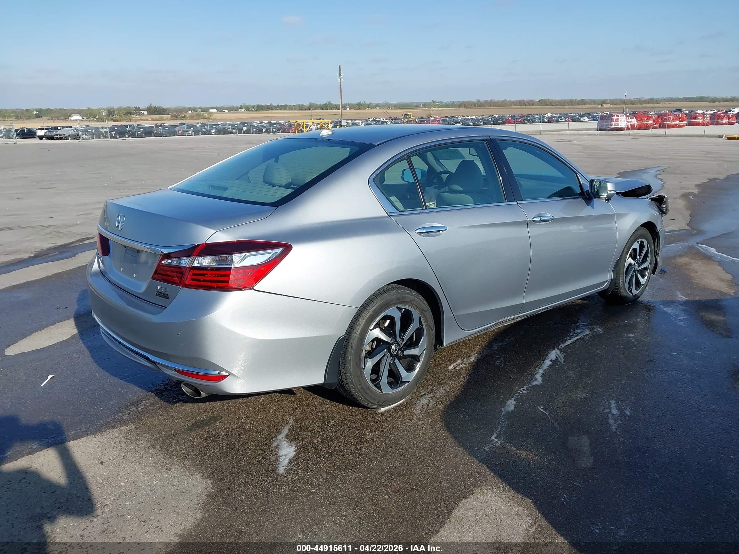 HONDA ACCORD image 4