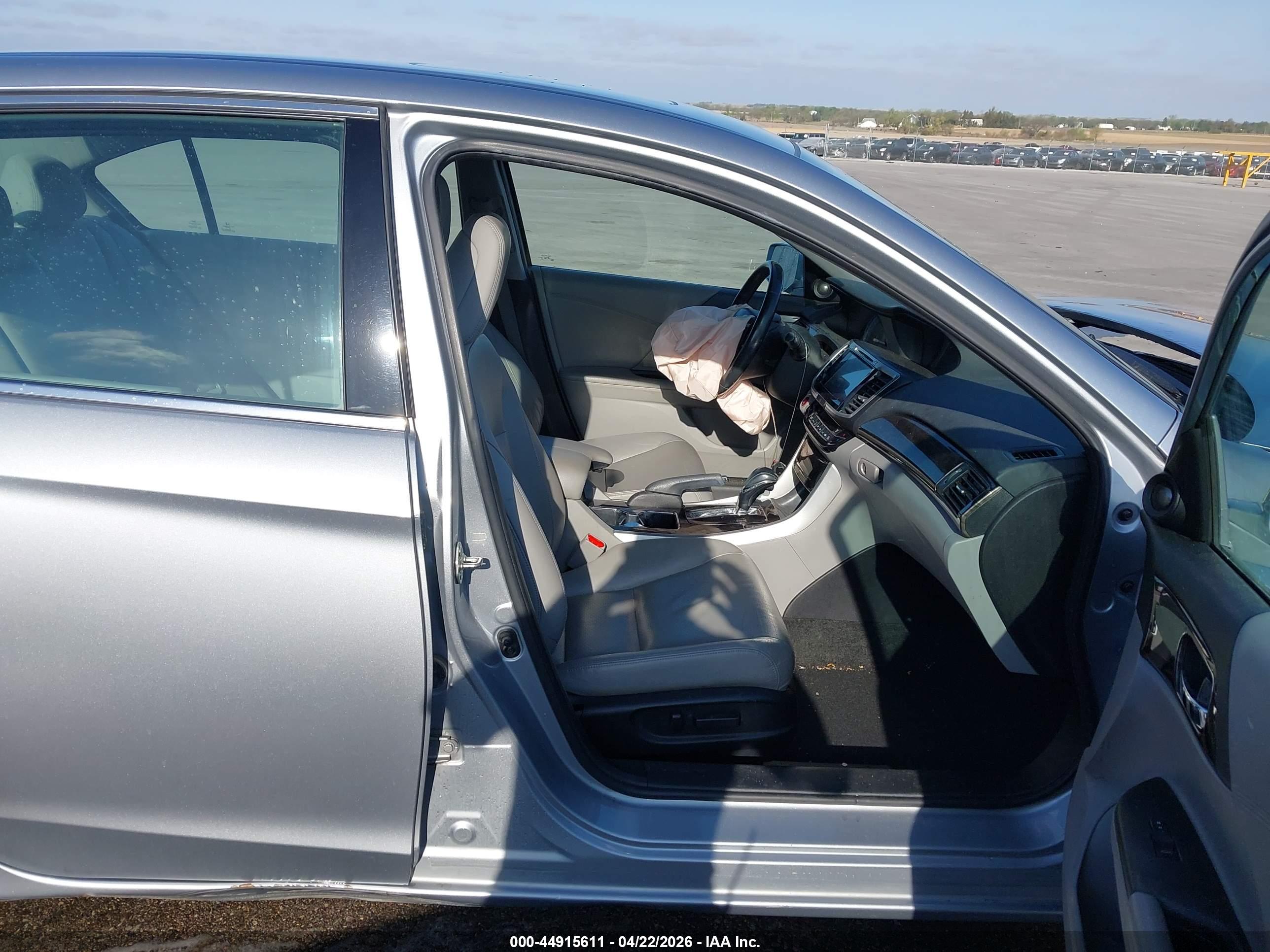 HONDA ACCORD image 5