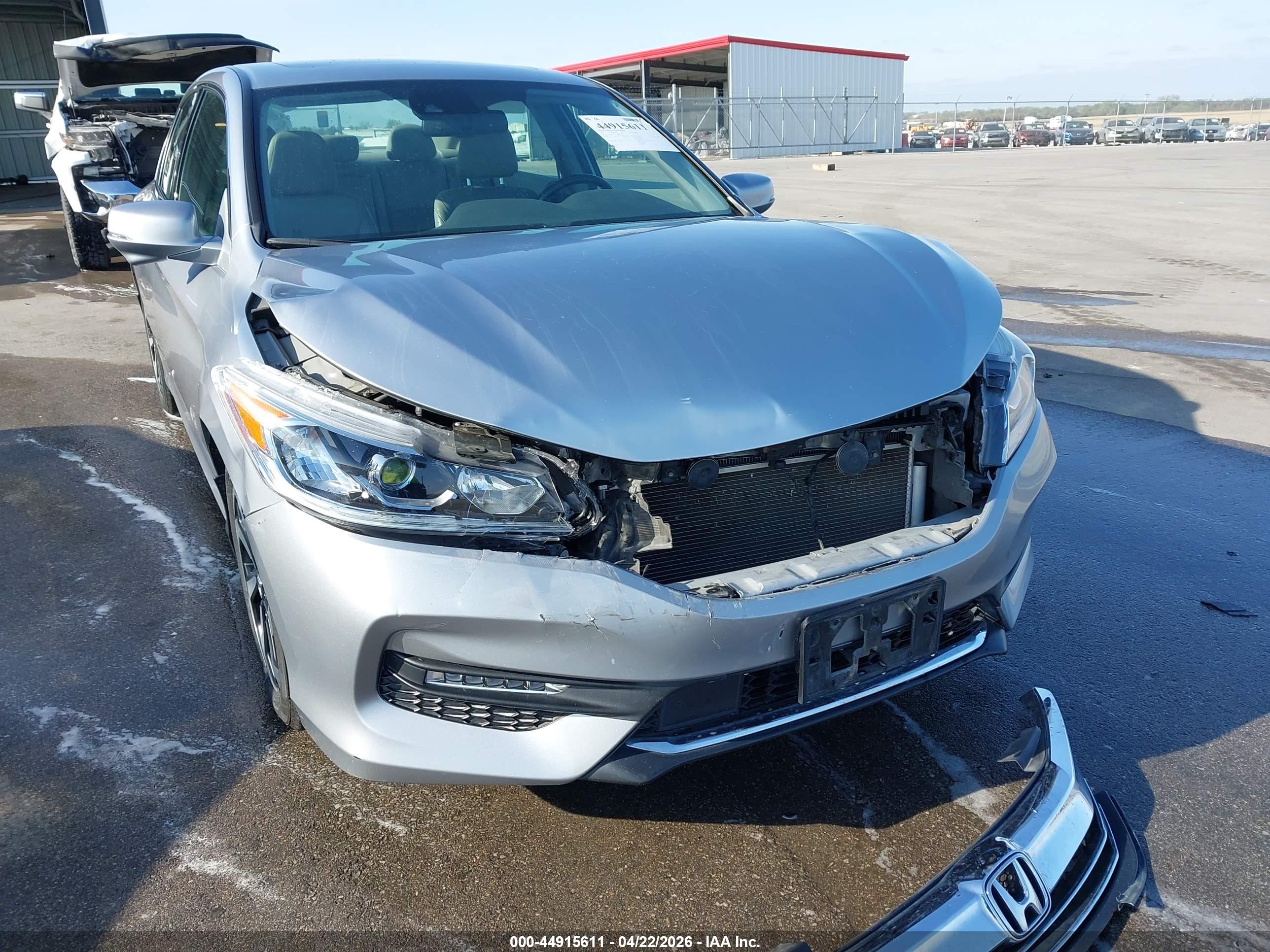 HONDA ACCORD image 6