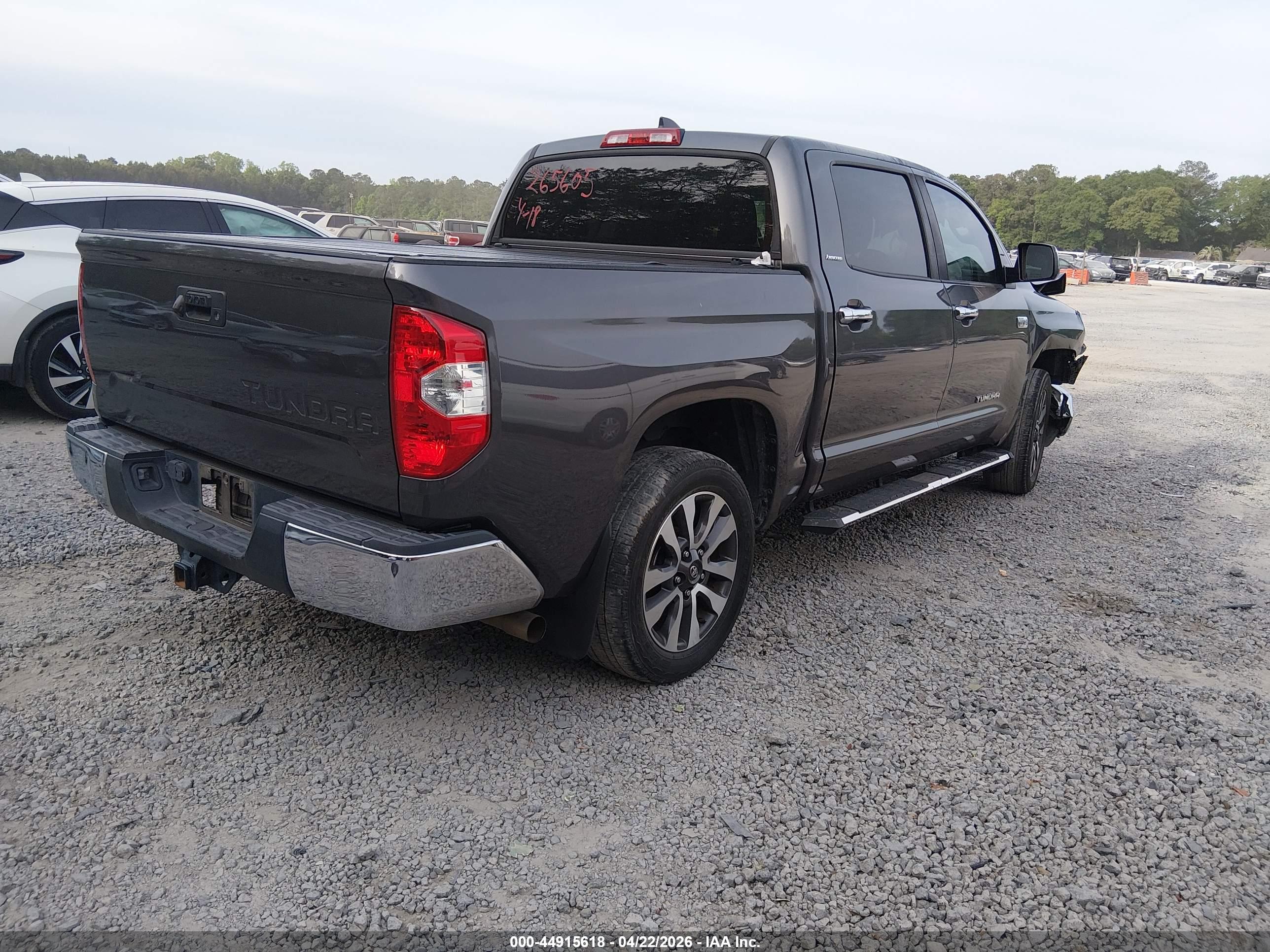 TOYOTA TUNDRA image 4