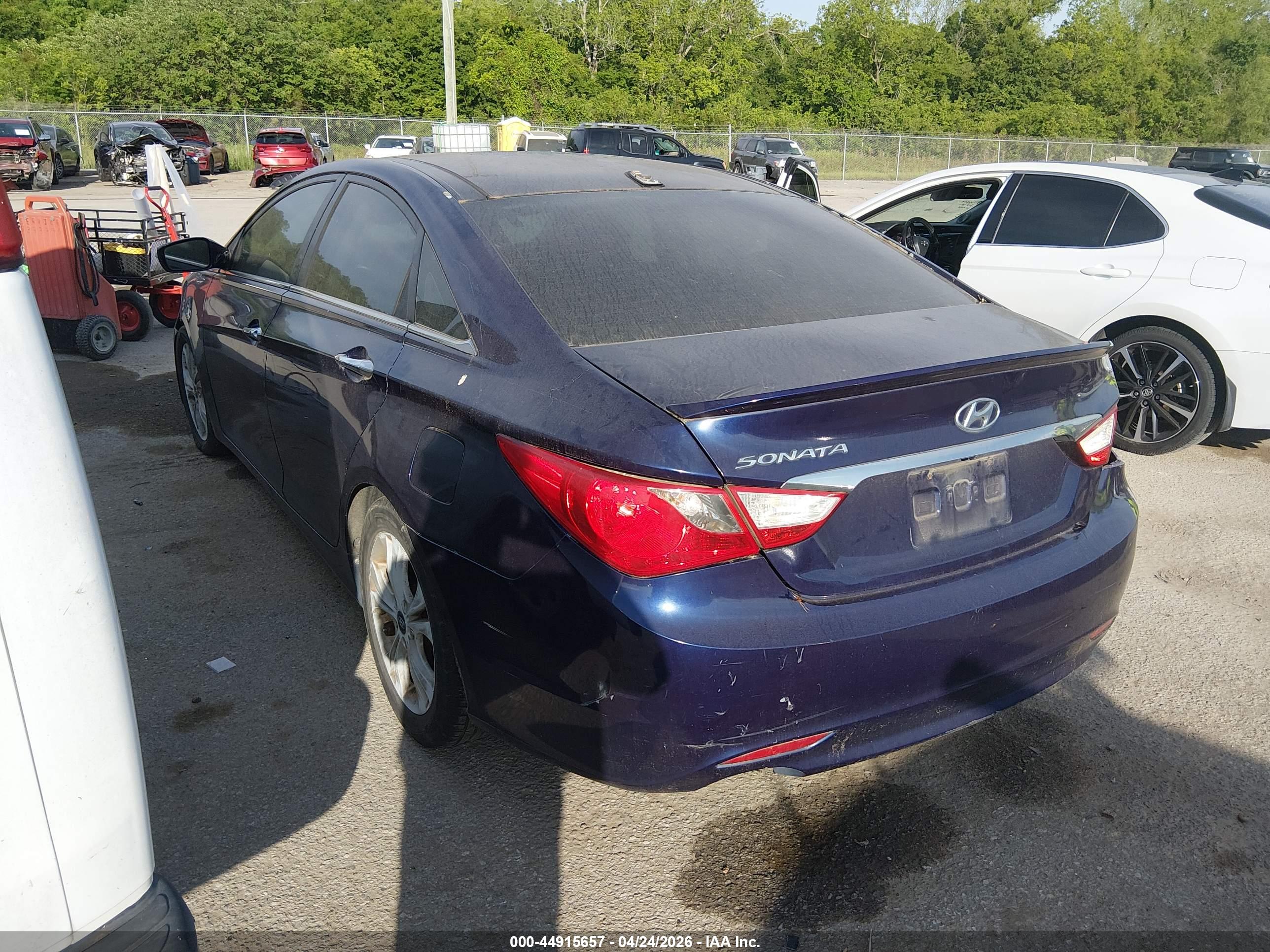 HYUNDAI SONATA image 3