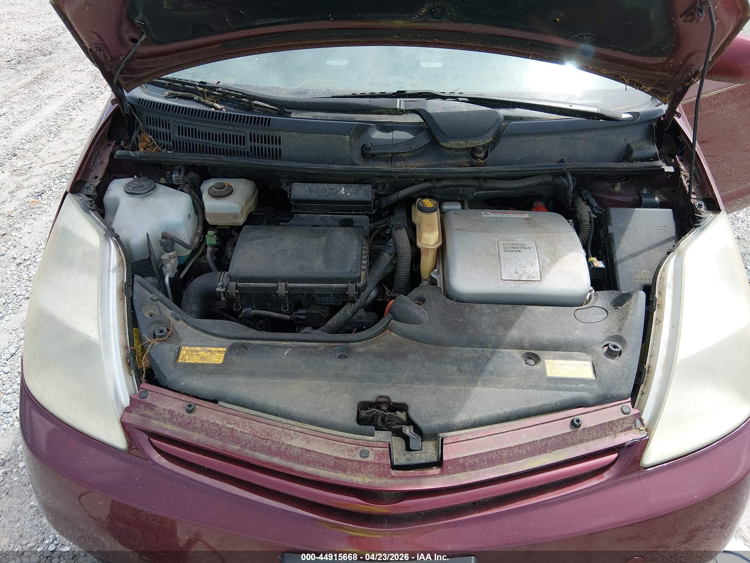 TOYOTA PRIUS image 10