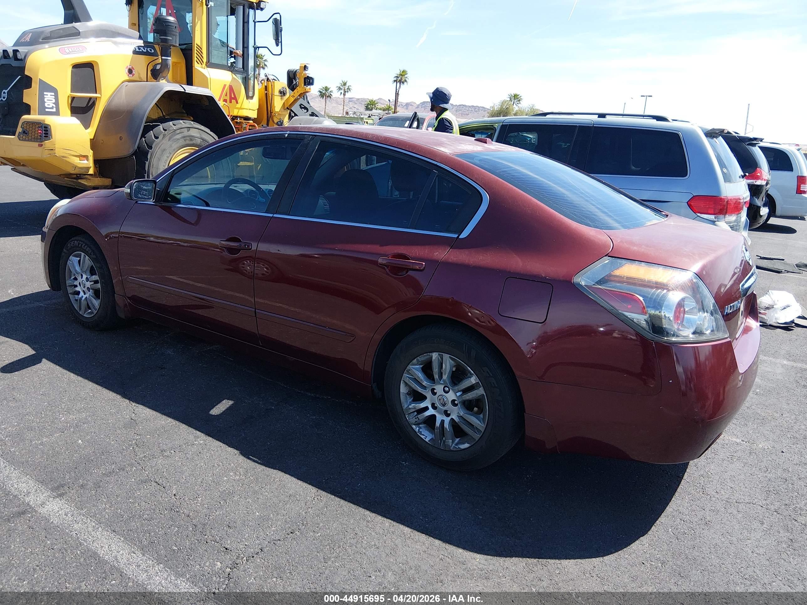 NISSAN ALTIMA image 3