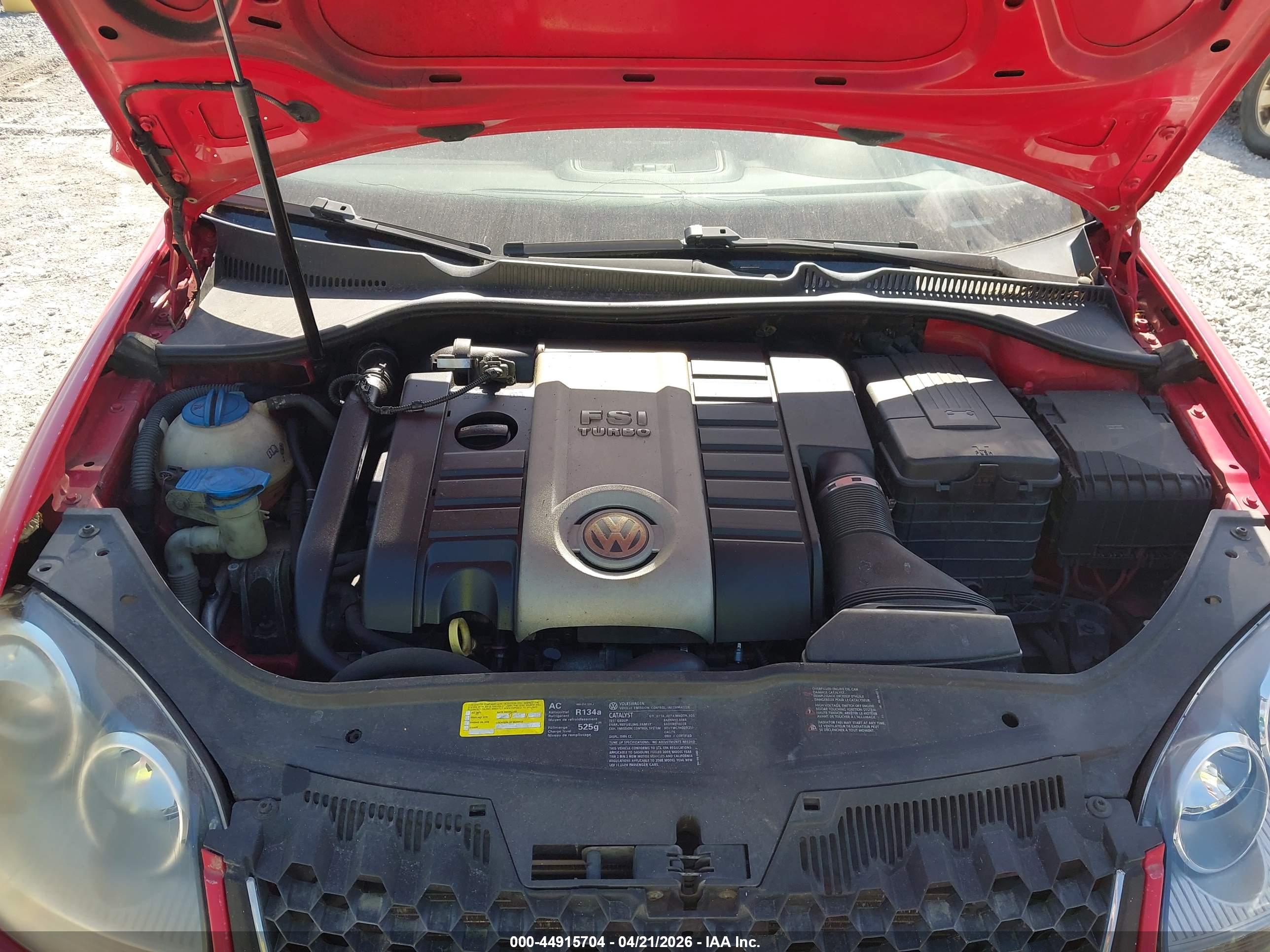 VOLKSWAGEN GTI image 10