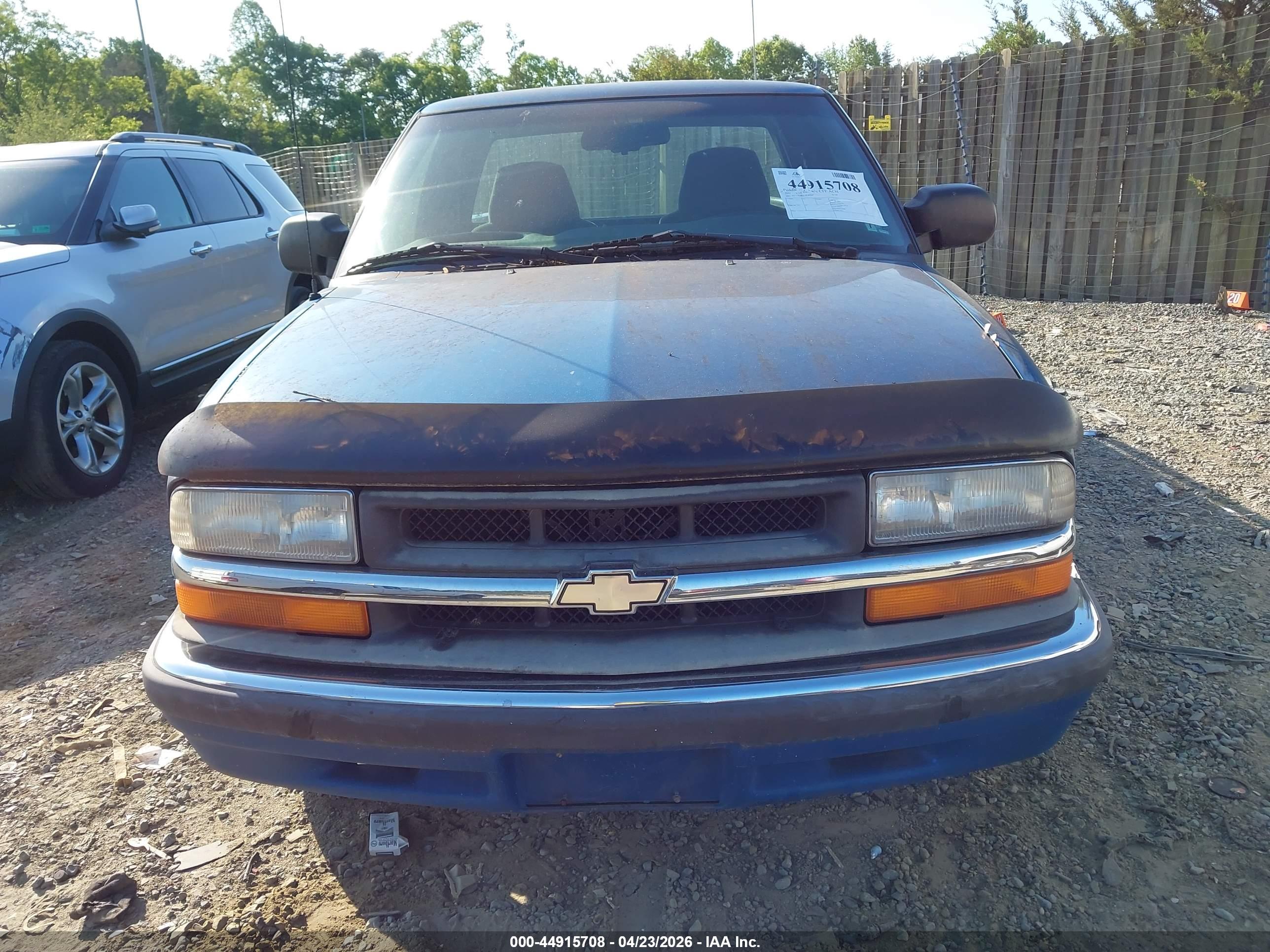 CHEVROLET S-10 image 6