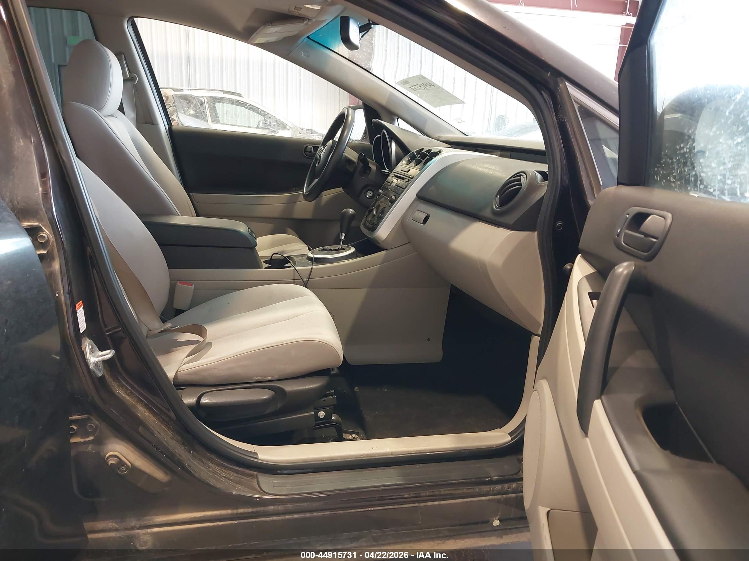 MAZDA CX-7 image 5