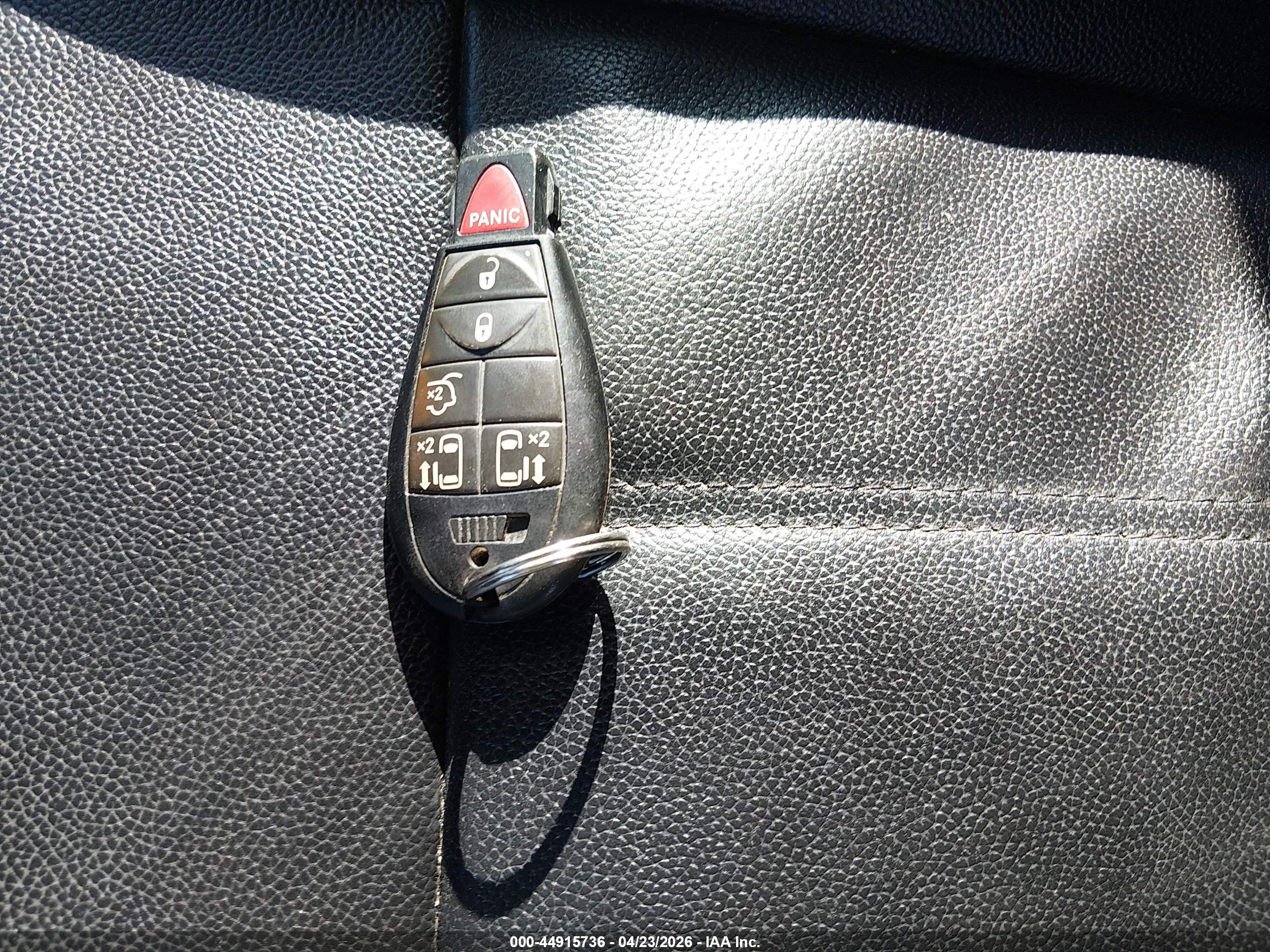 CHRYSLER TOWN image 11
