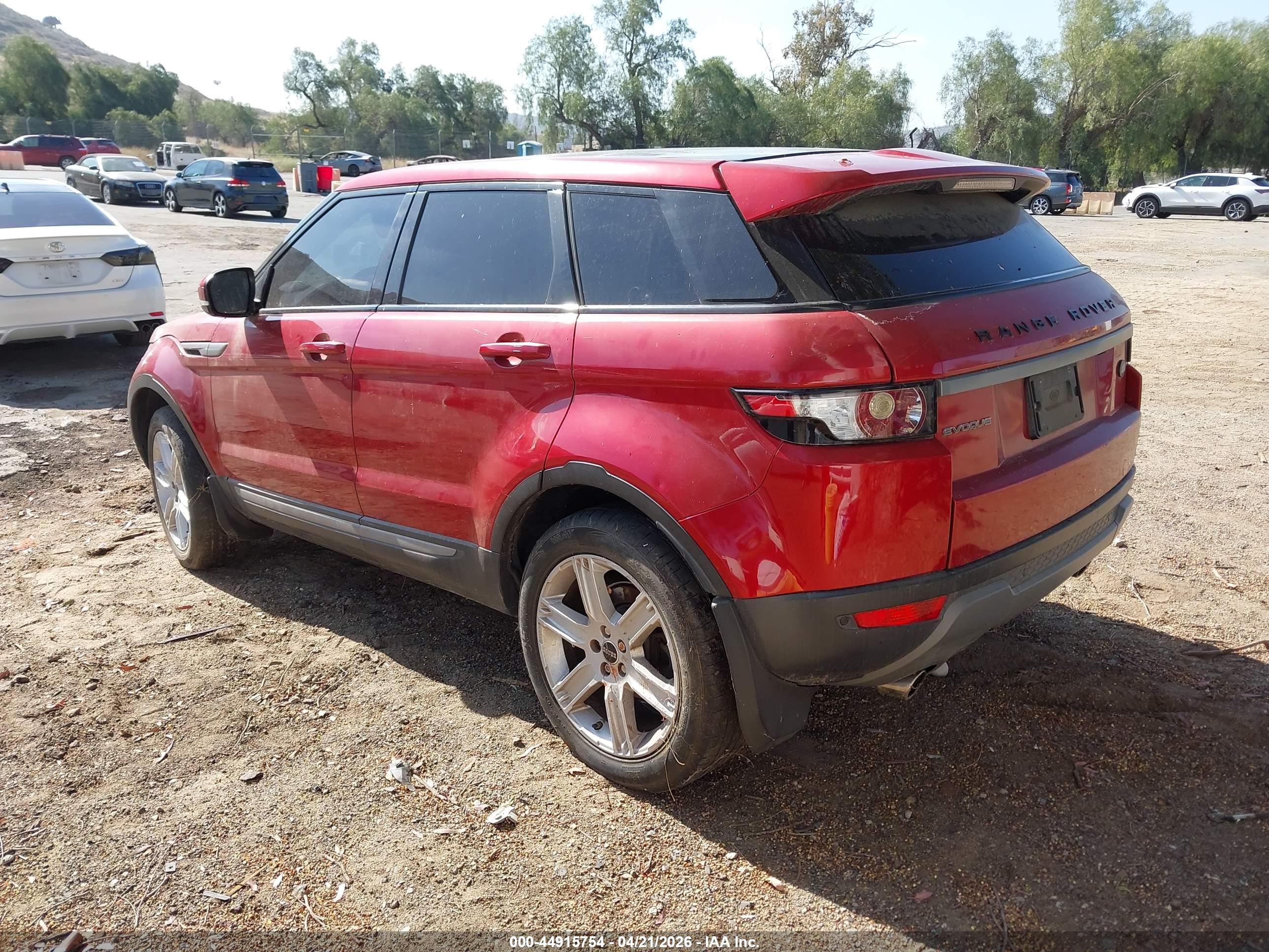 LAND ROVER image 3
