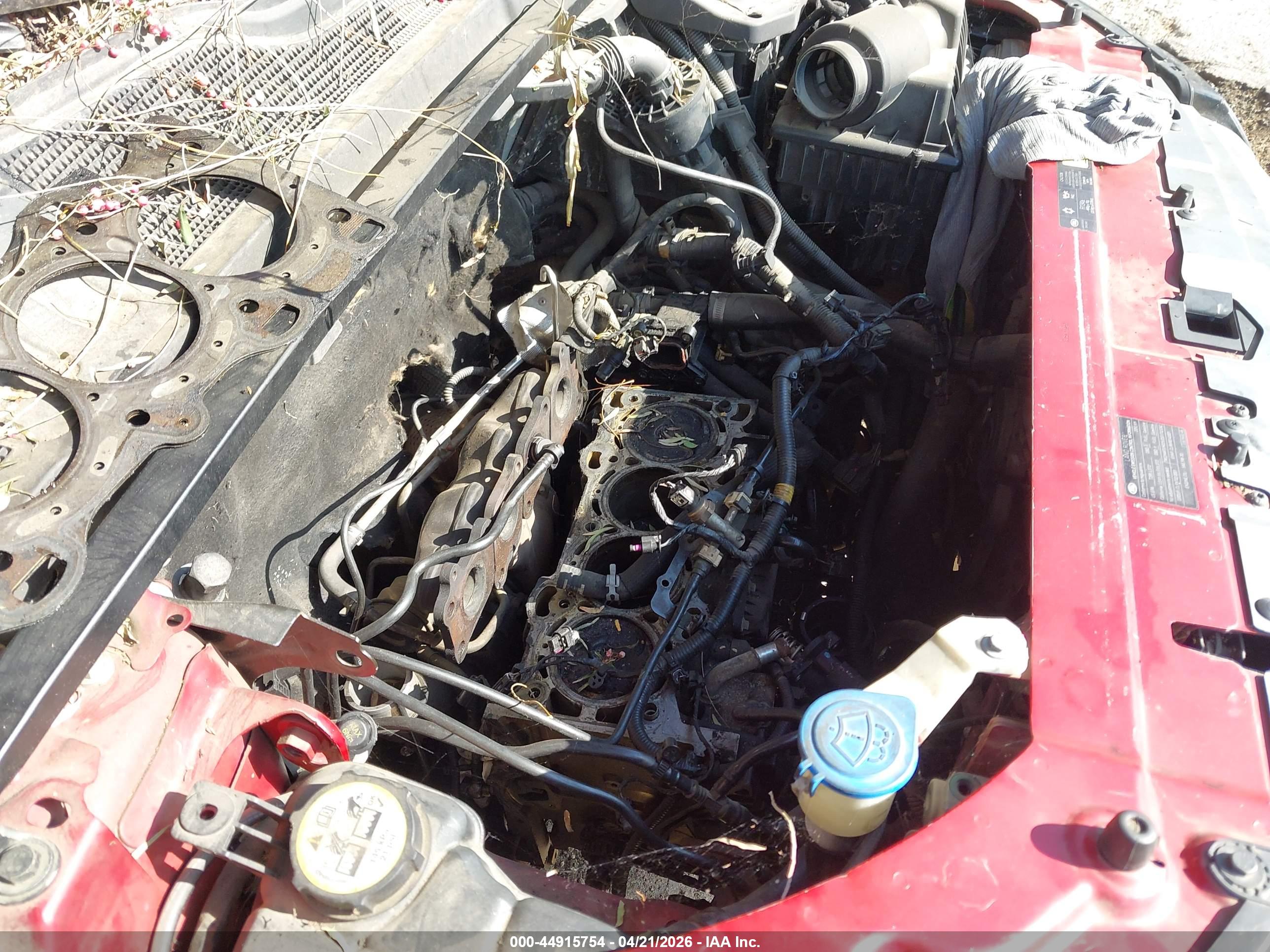 LAND ROVER image 6