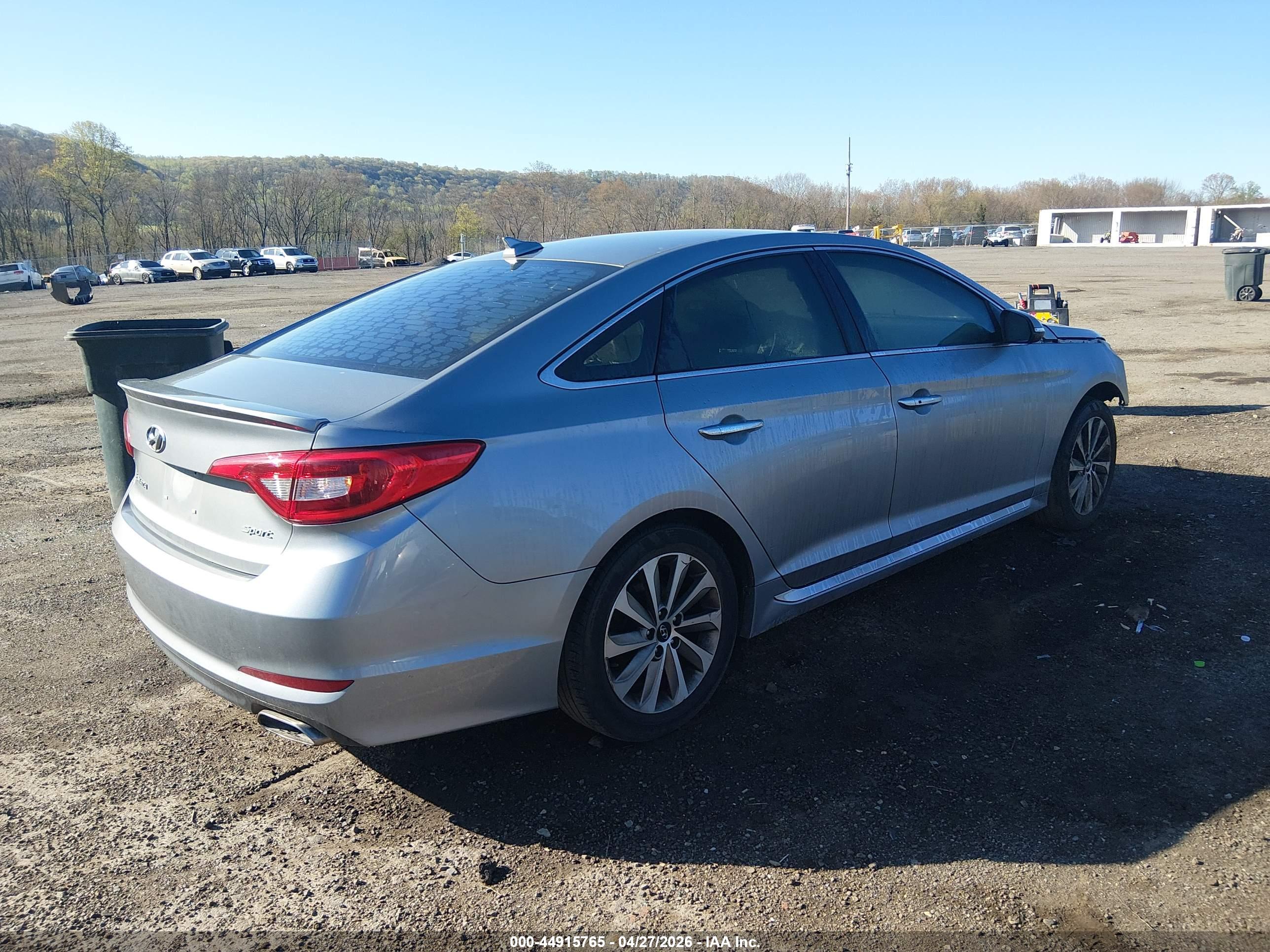 HYUNDAI SONATA image 4
