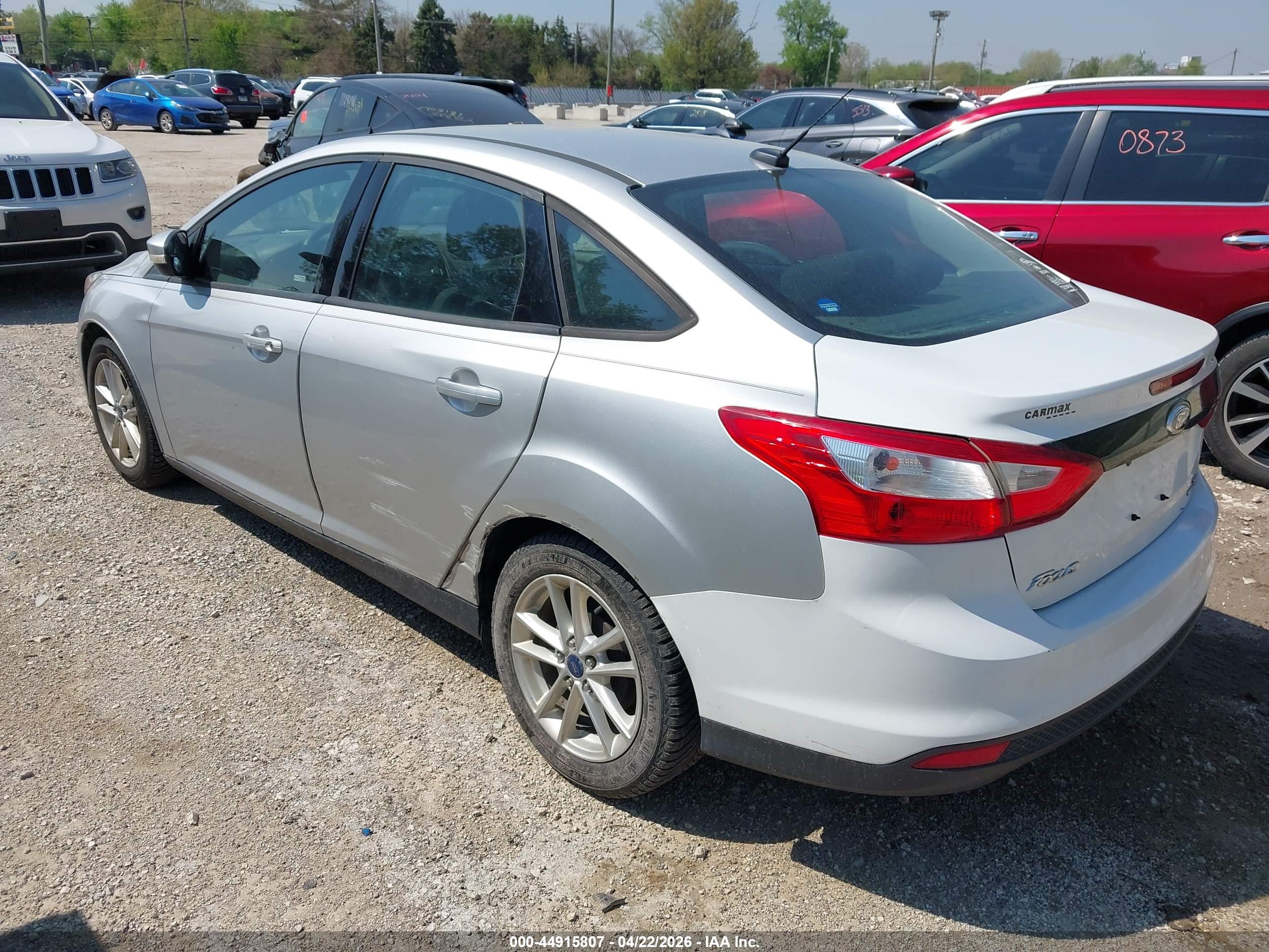 FORD FOCUS image 3