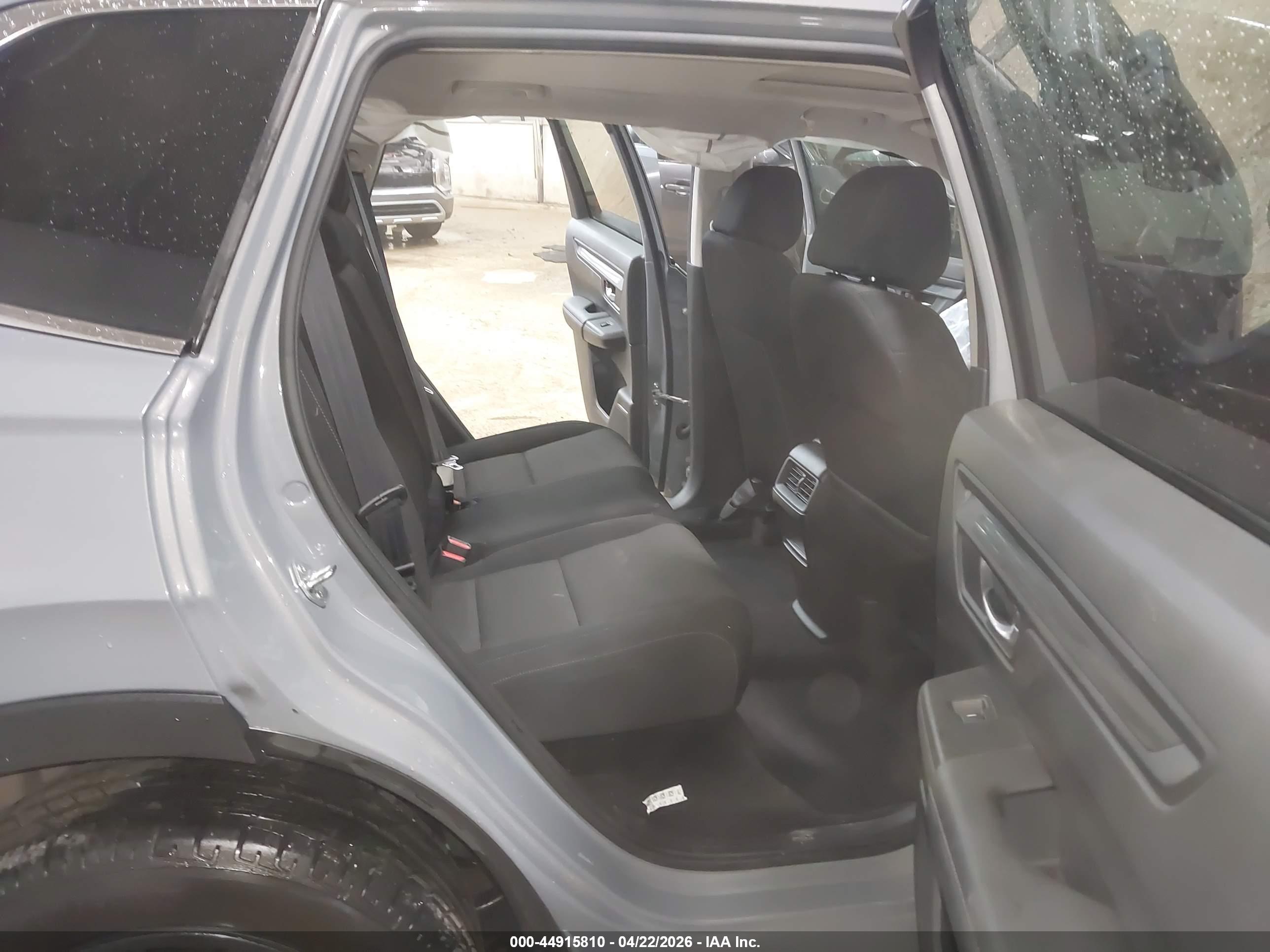 HONDA CR-V image 8