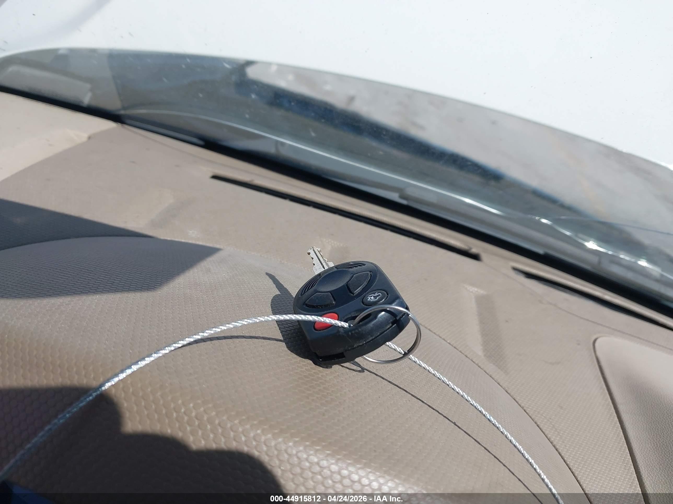 FORD ESCAPE image 11