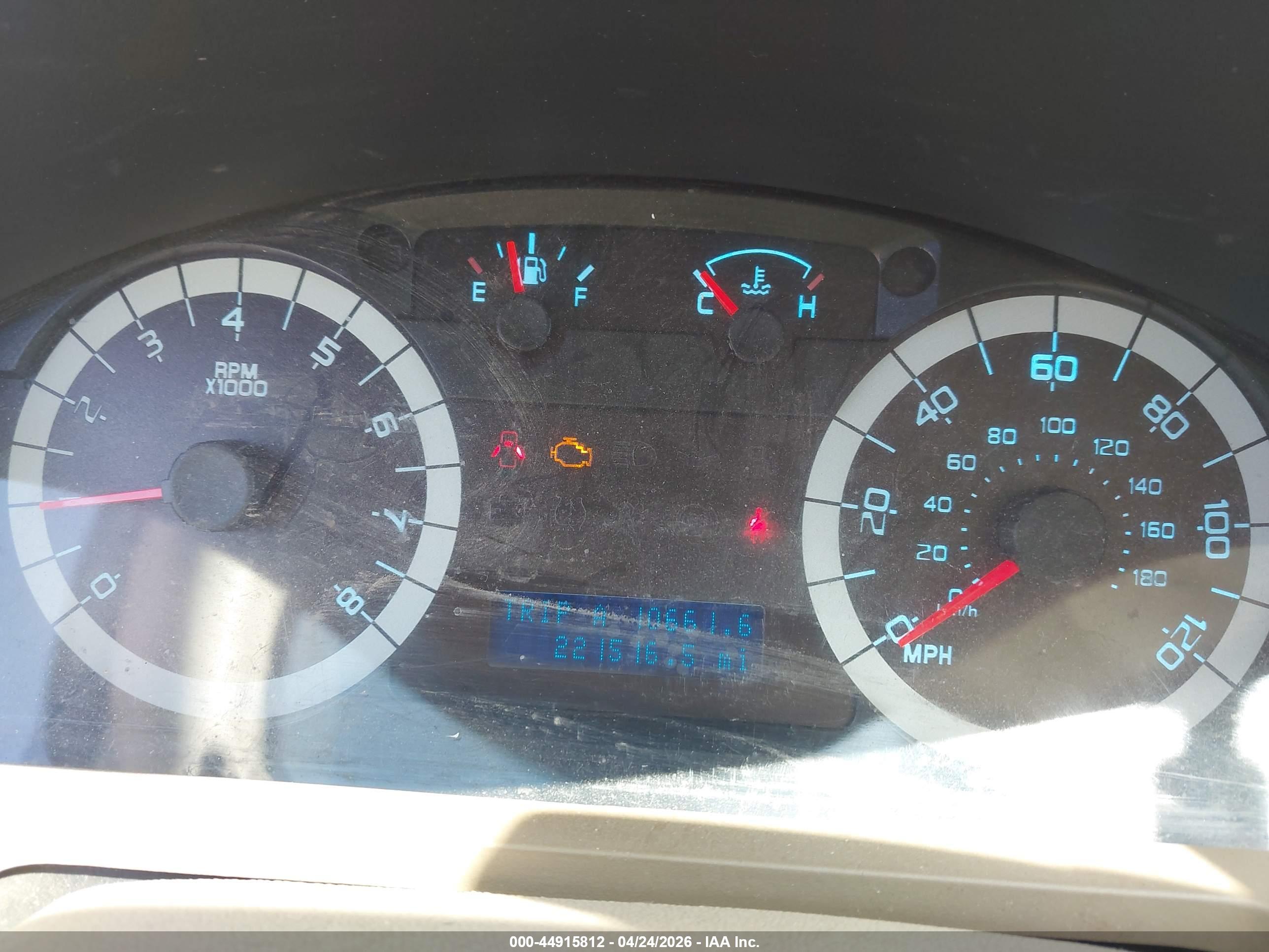 FORD ESCAPE image 7