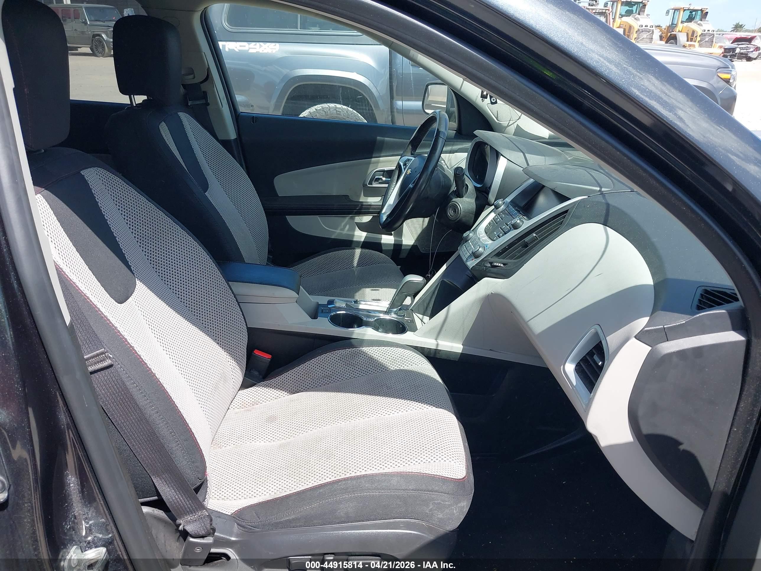 CHEVROLET EQUINOX image 5