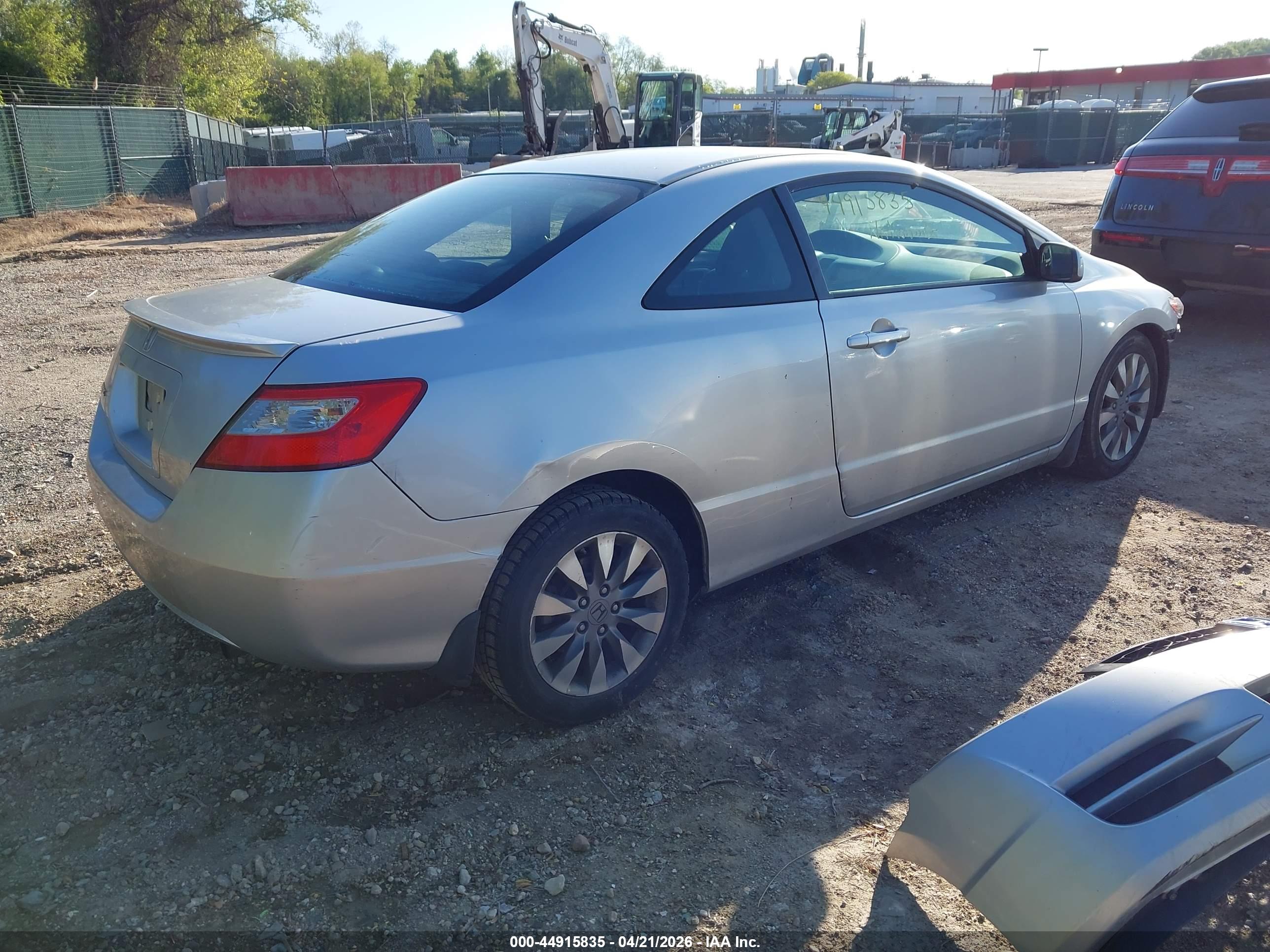 HONDA CIVIC image 4