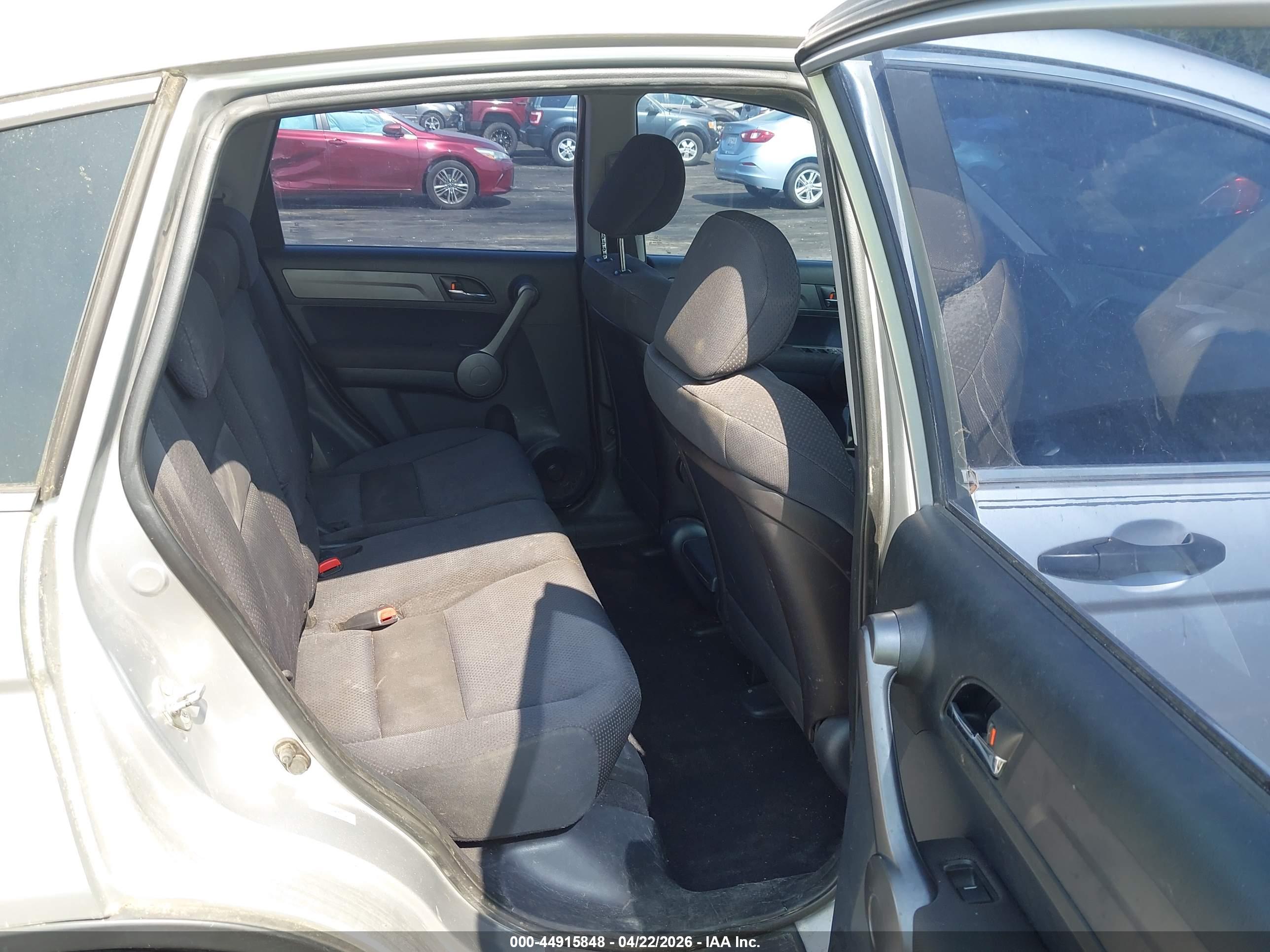 HONDA CR-V image 8