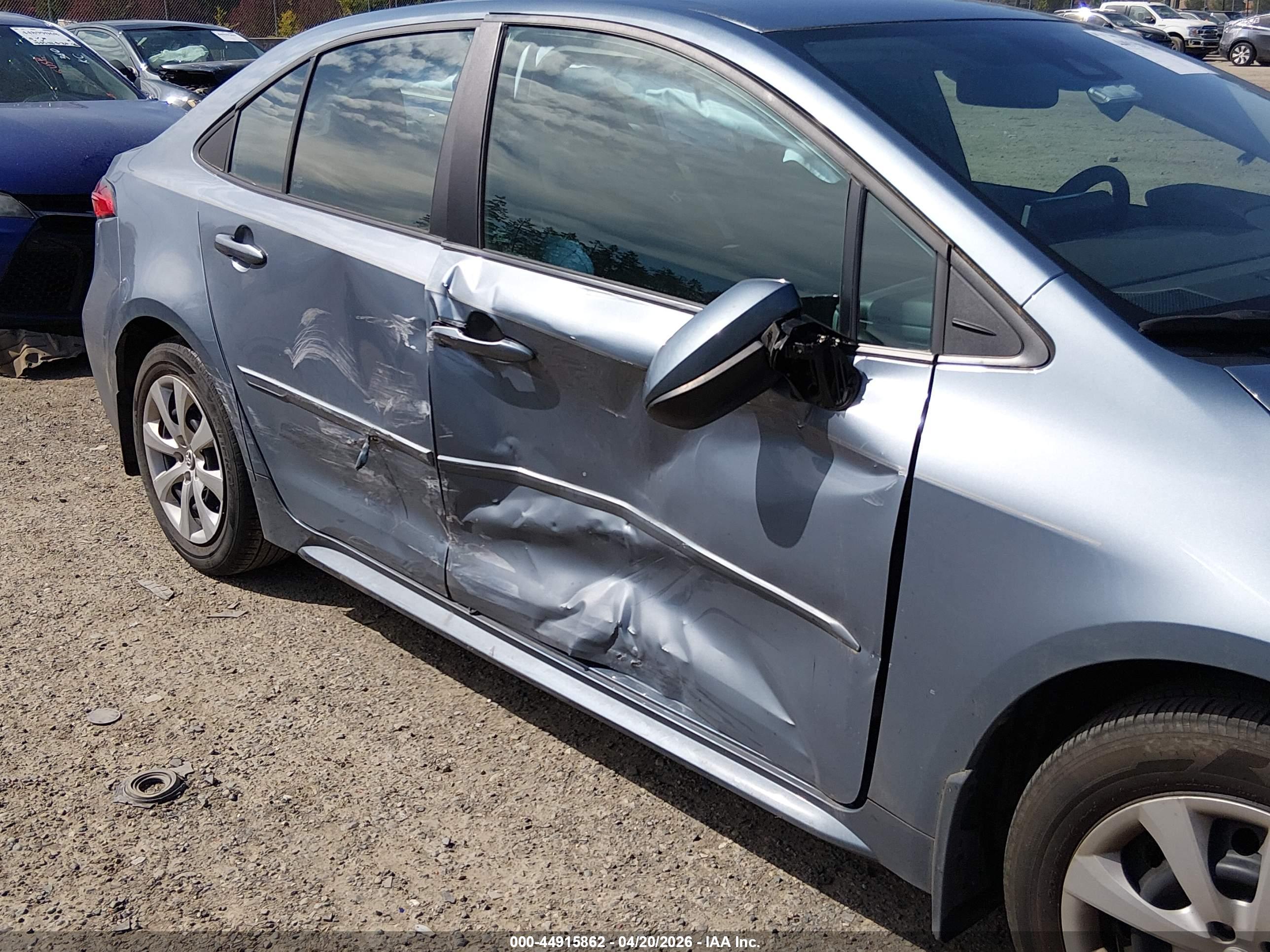 TOYOTA COROLLA image 6