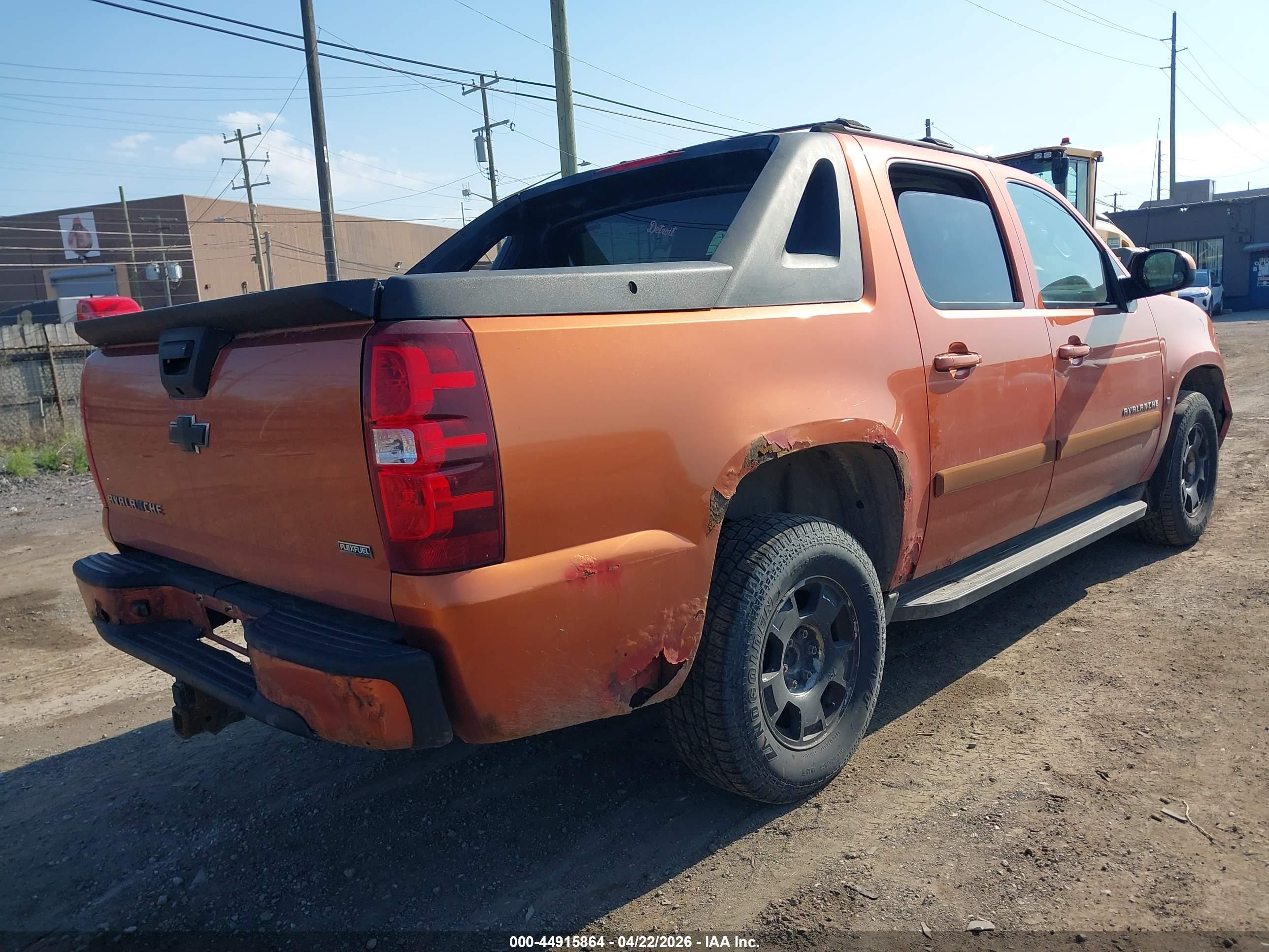 CHEVROLET AVALANCHE image 4