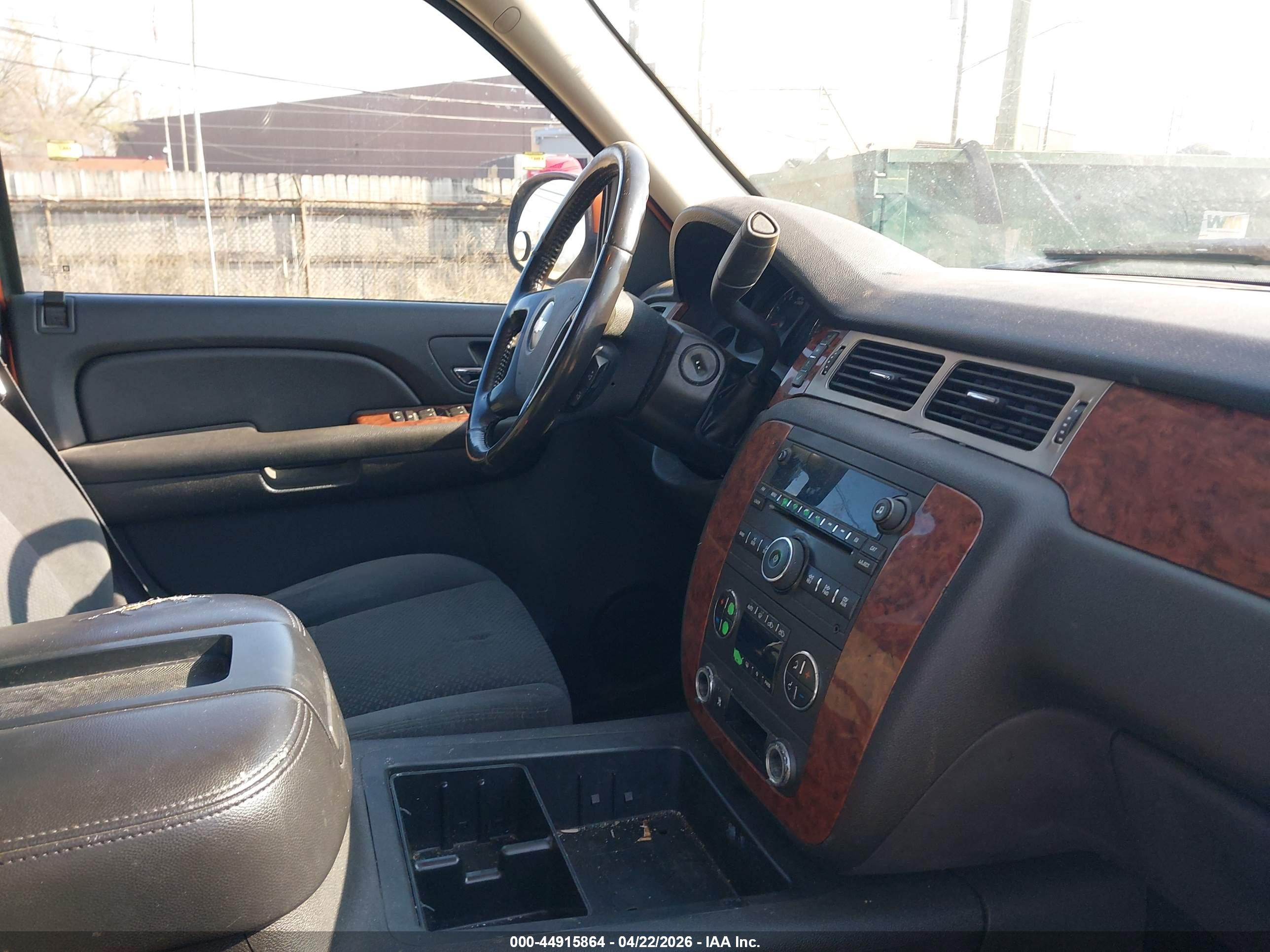 CHEVROLET AVALANCHE image 5