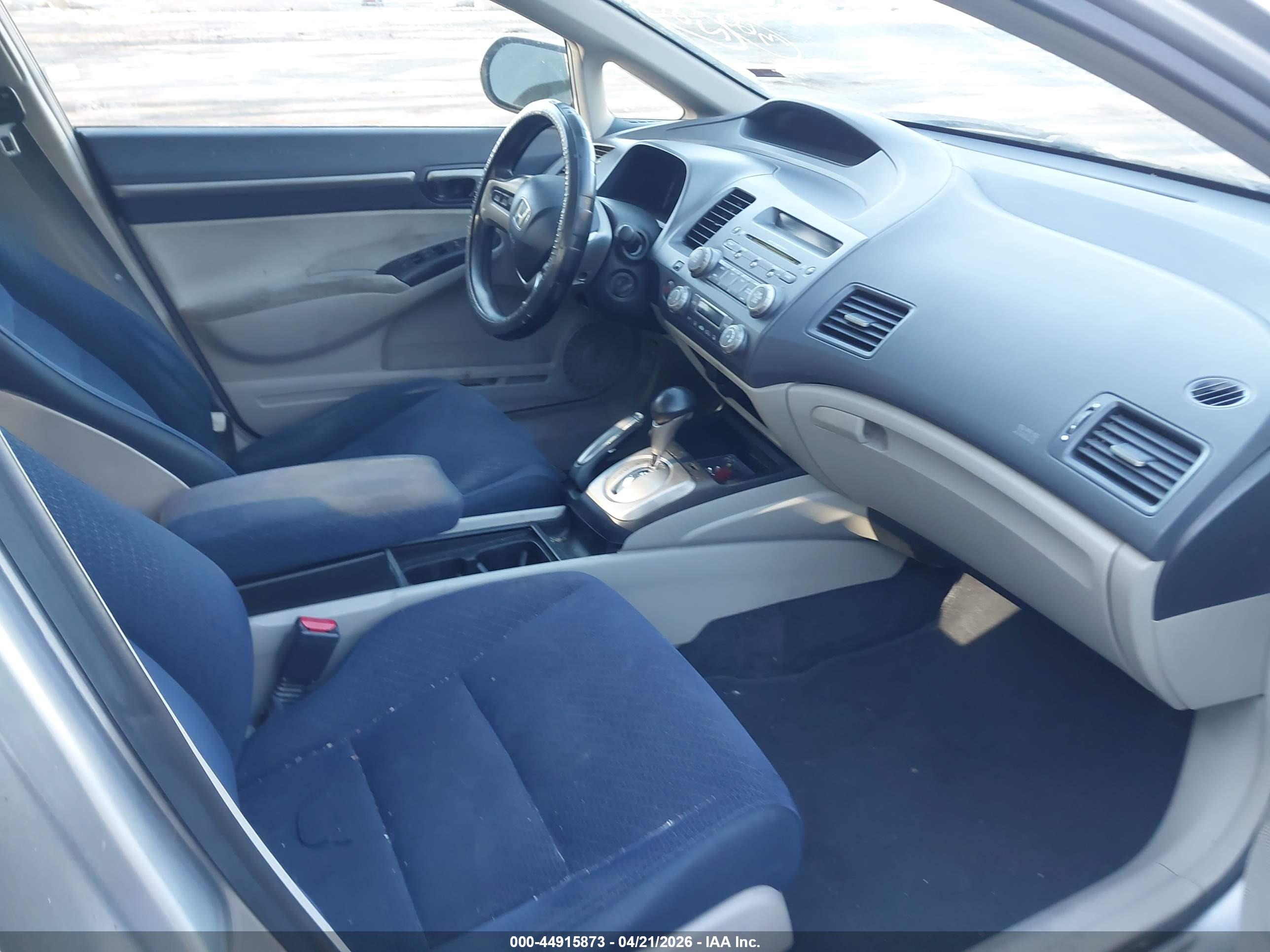 HONDA CIVIC image 5