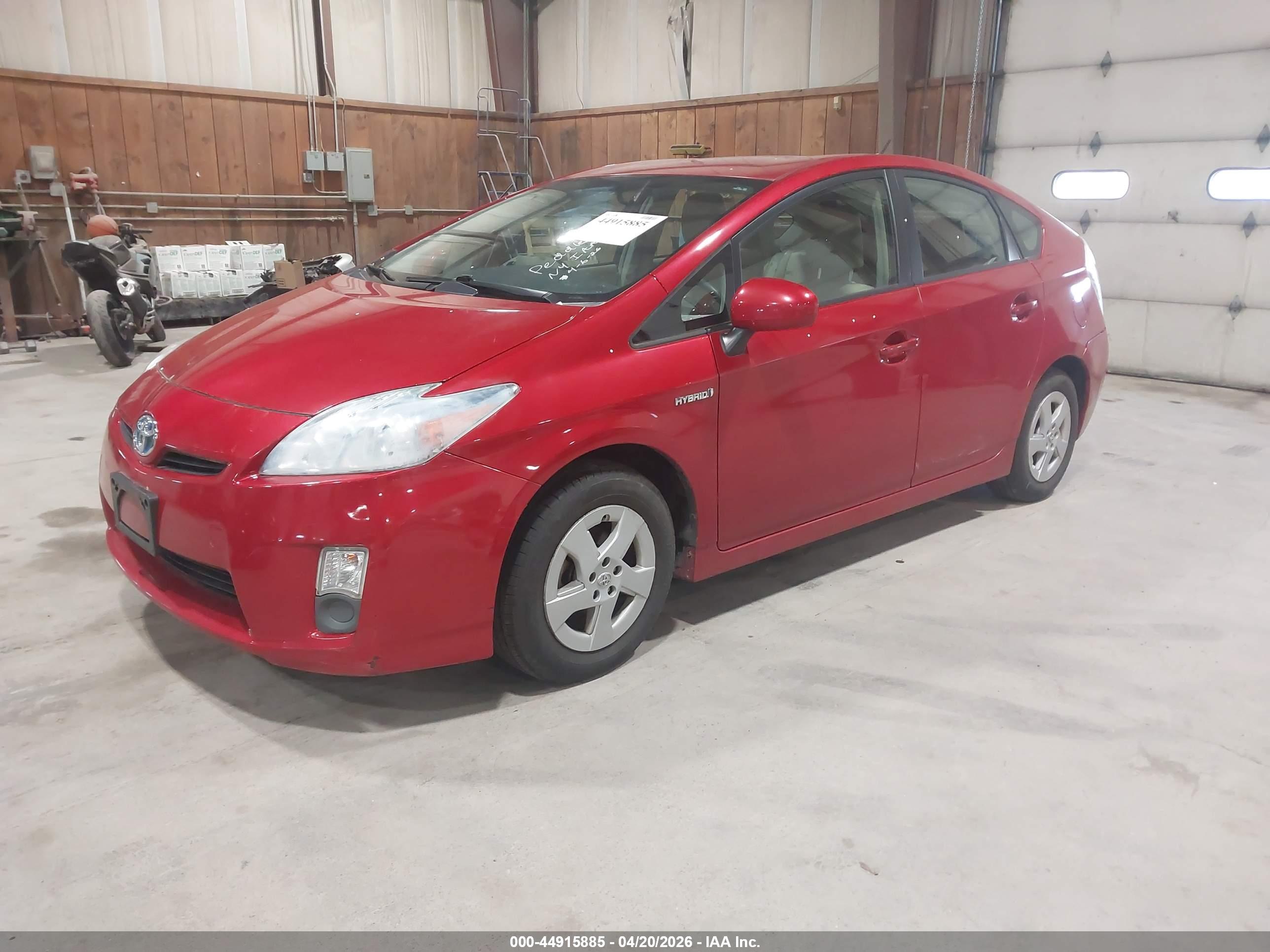 TOYOTA PRIUS image 2