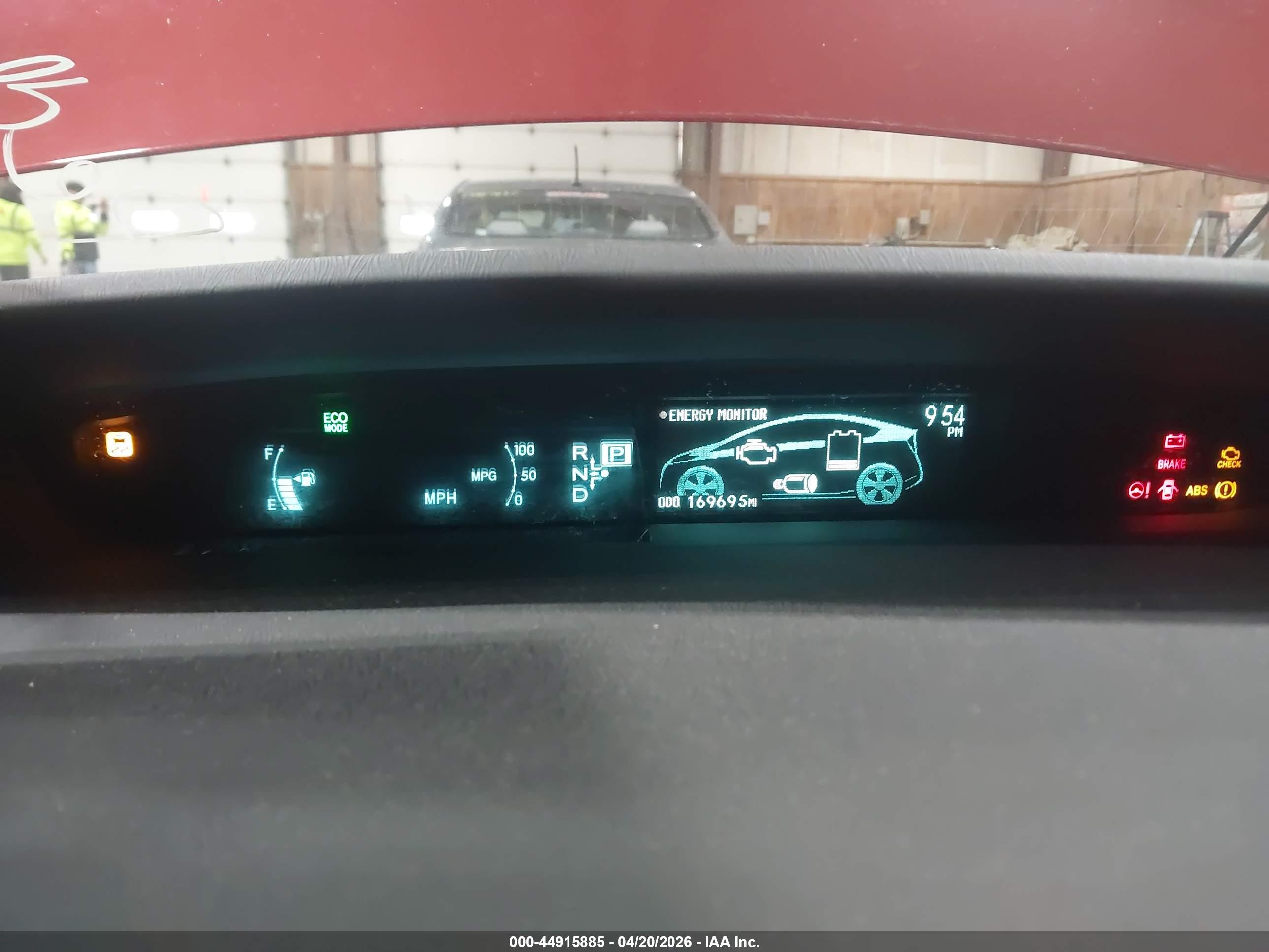 TOYOTA PRIUS image 7