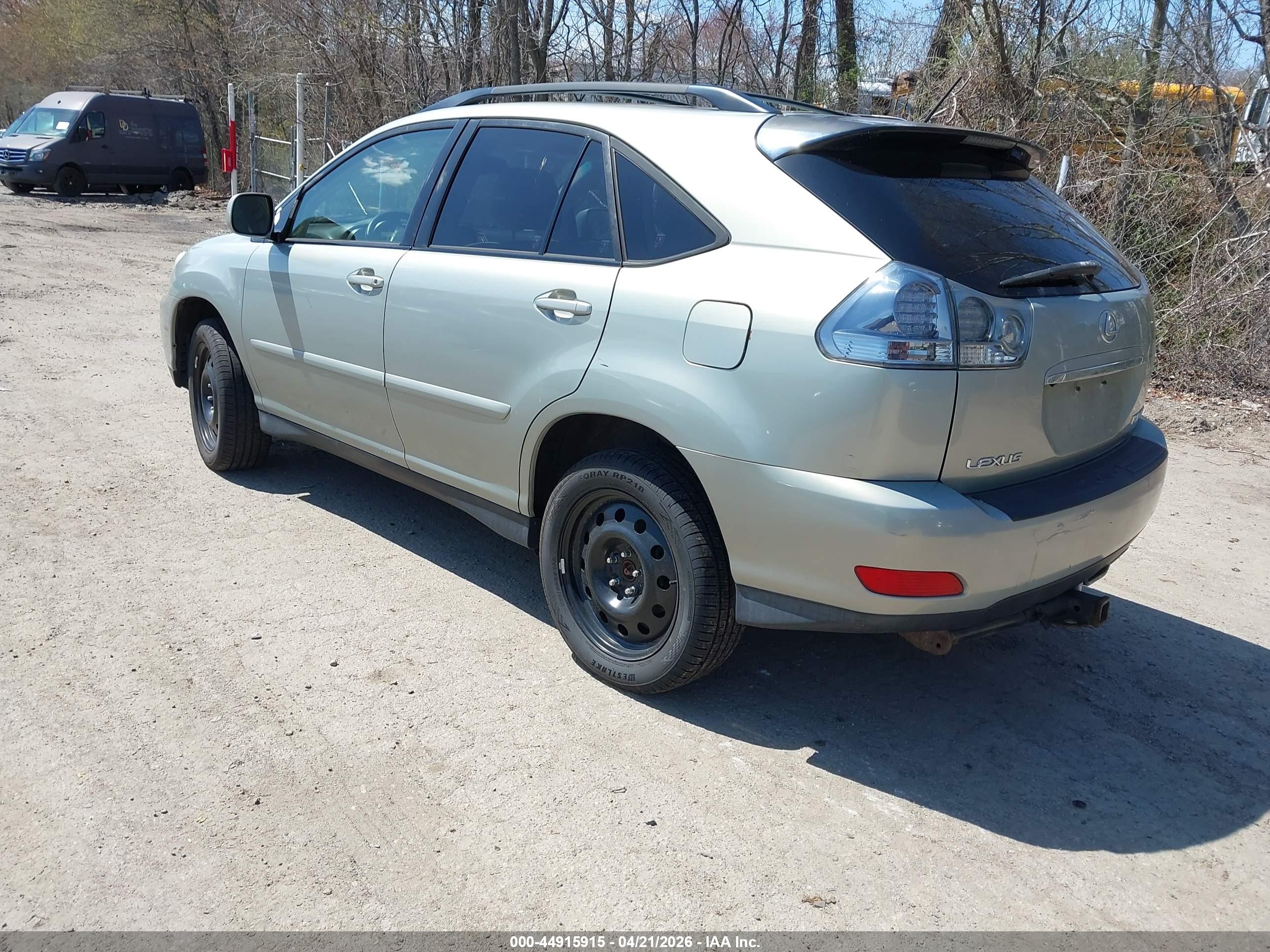 LEXUS RX image 3