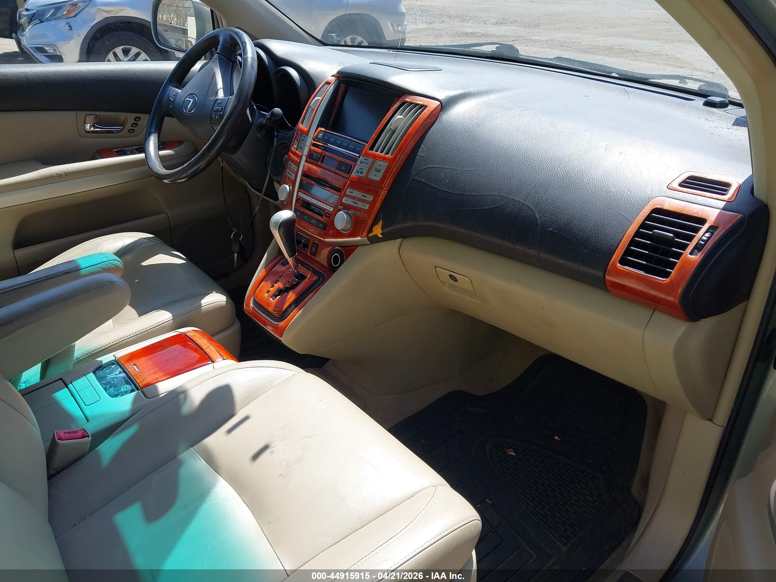 LEXUS RX image 5