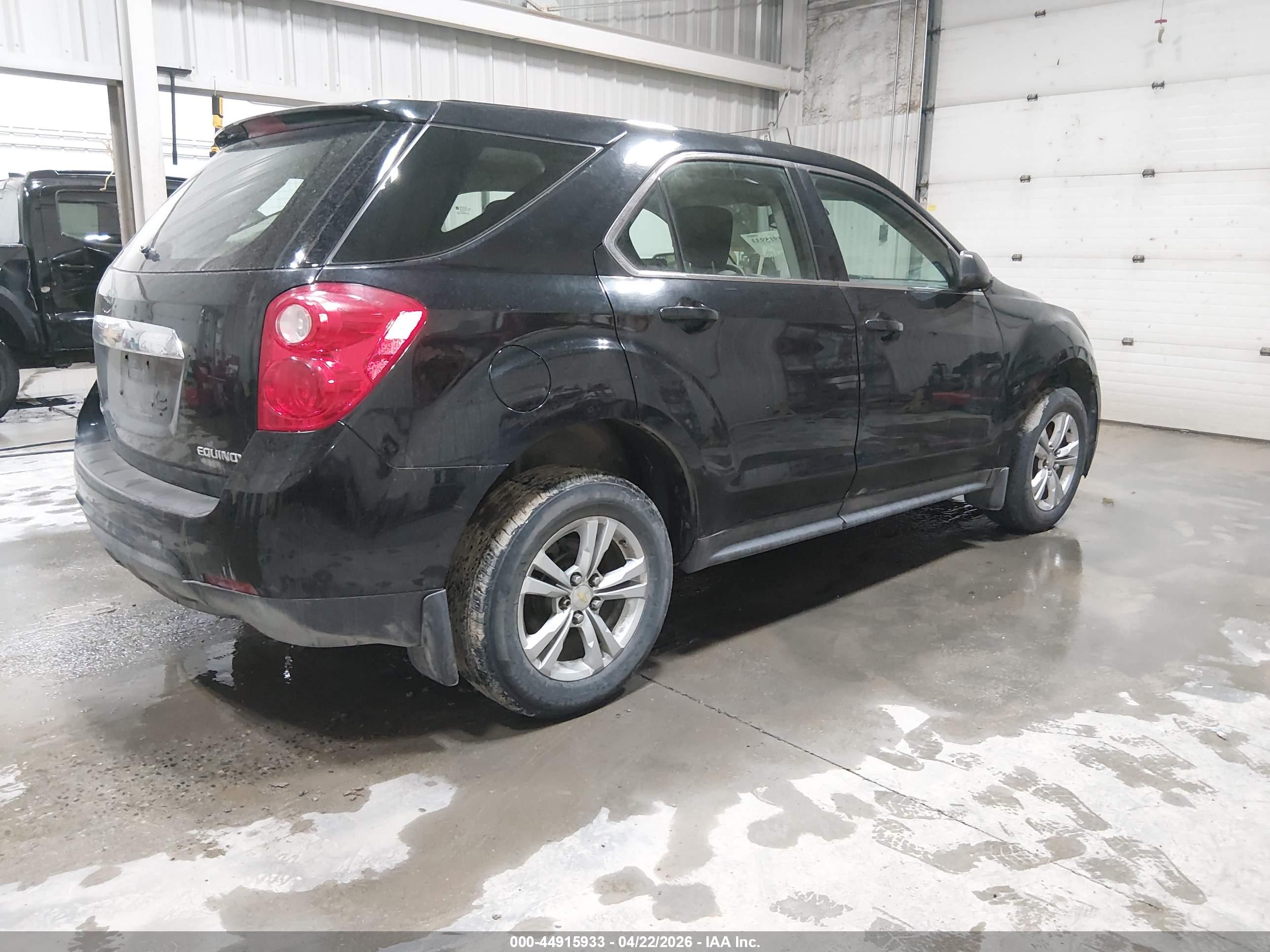 CHEVROLET EQUINOX image 4